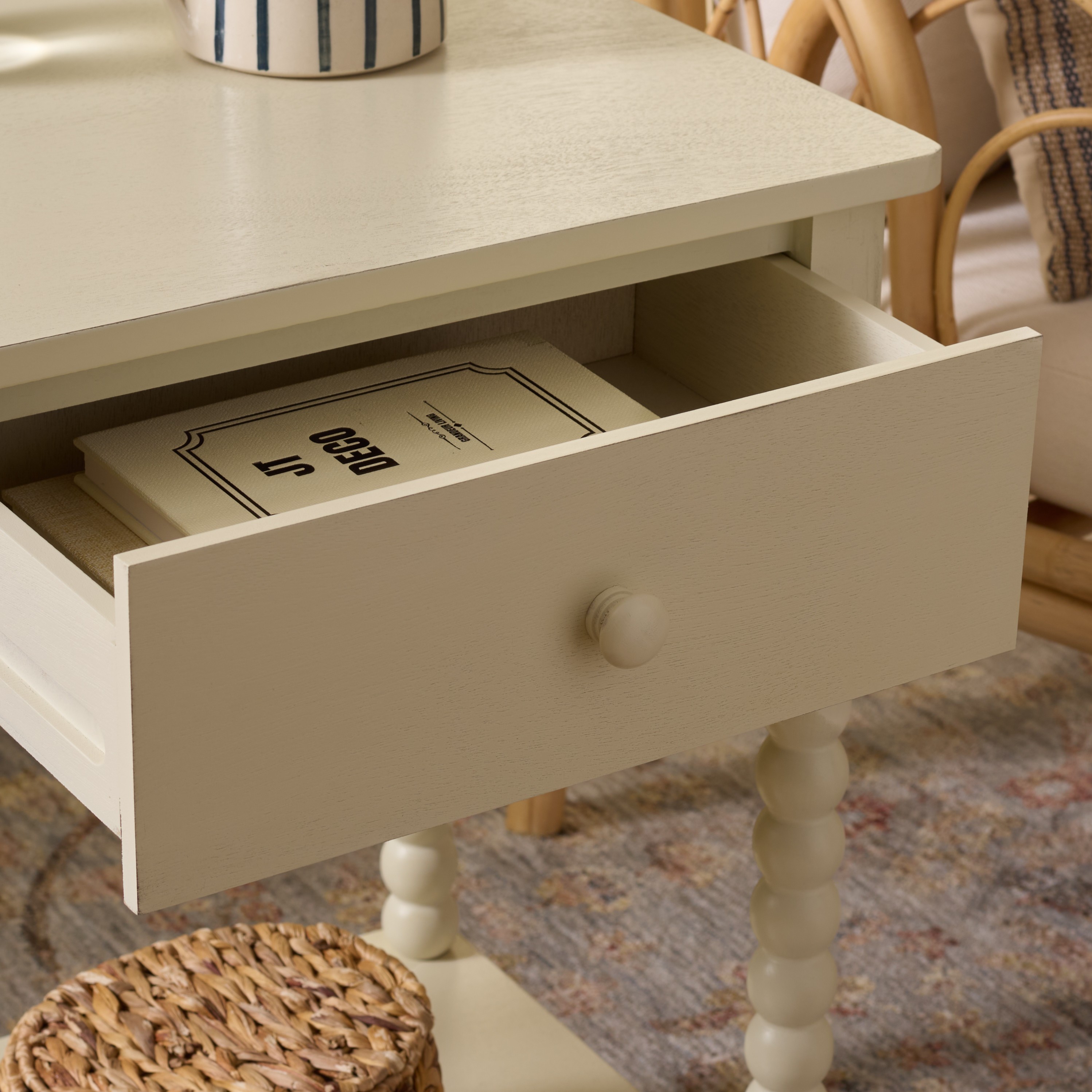 Safavieh ACC5747B End-Tables - View #2