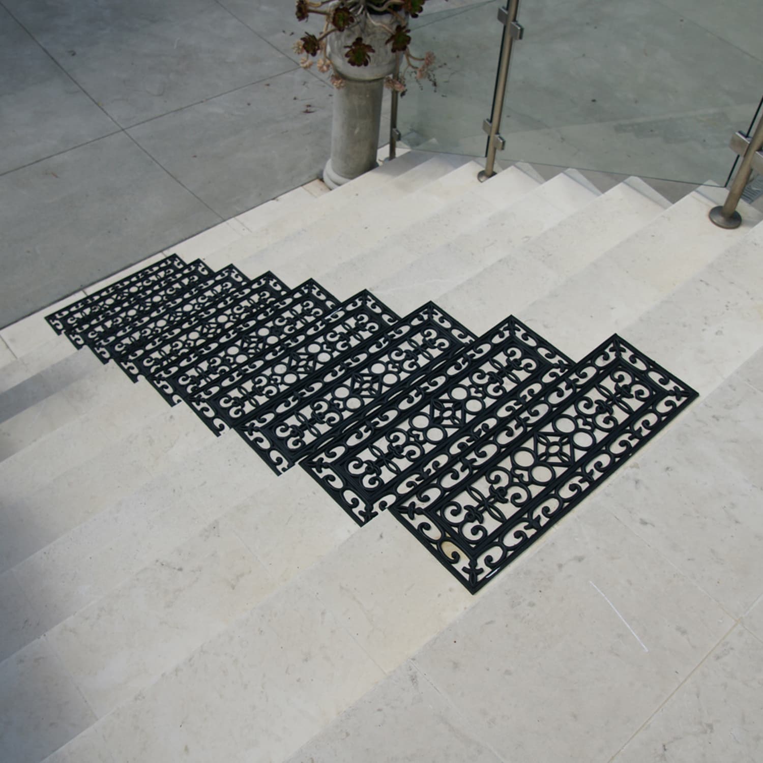 Rubber-Cal Regal 1 X 3 (ft) Rubber Black Indoor/Outdoor Stair Tread Rug in  the Rugs department at