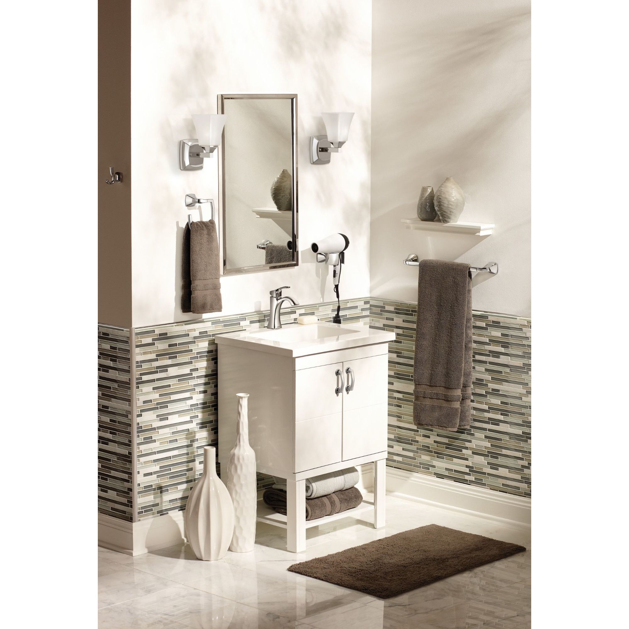 Polished Nickel 7 3/4" Transitional Single Hole Faucet with Drain