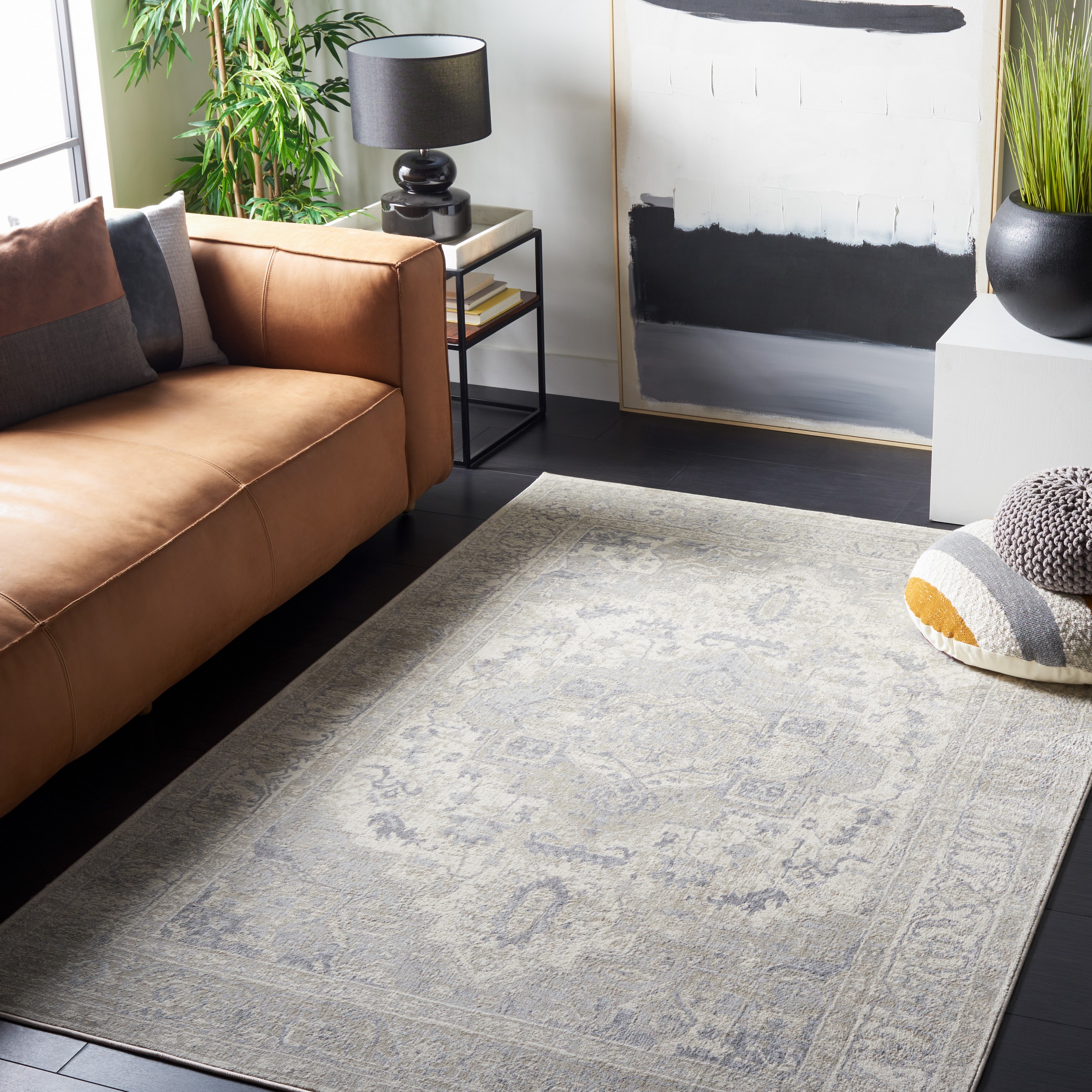 Safavieh BNT851J-3 Brentwood Valeria 3 x 5 (ft) Loomed Polypropylene Ivory/Gray Rectangular Indoor Floral/Botanical Farmhouse/Cottage Area rug