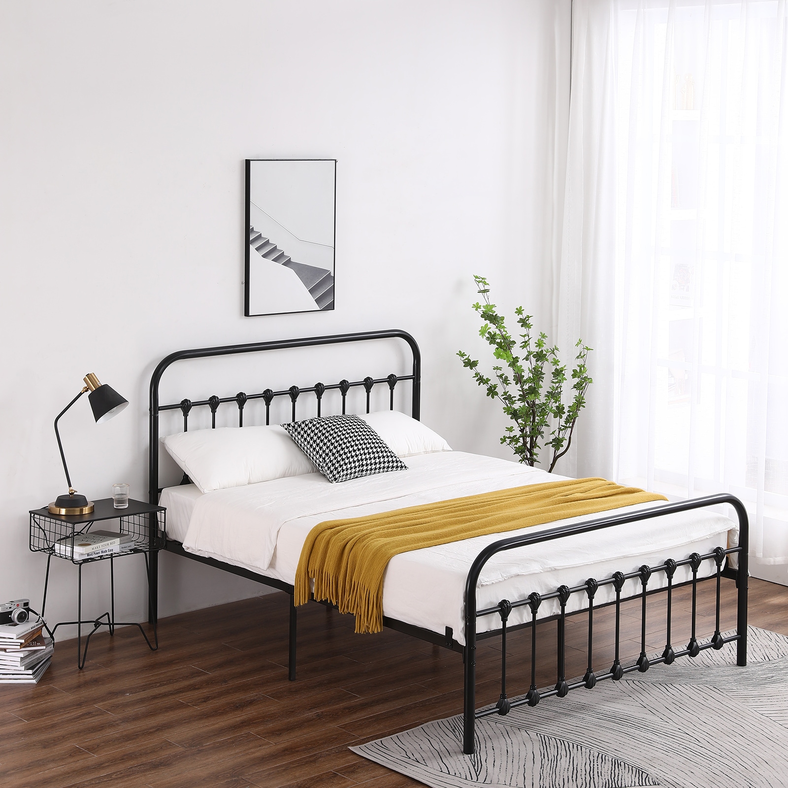 Winado Bed Frame Black Queen Metal Bed Frame in the Beds department at ...