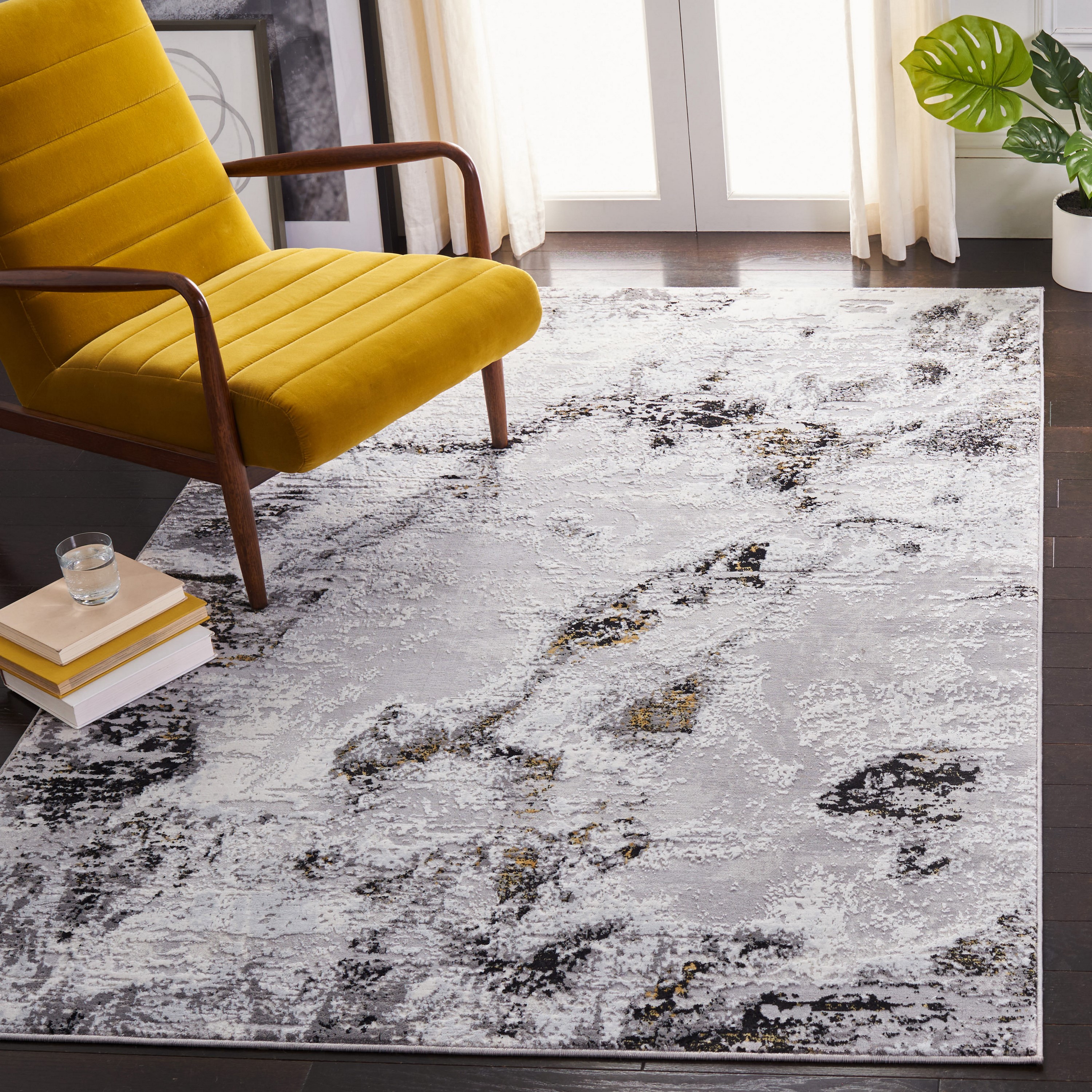 Safavieh ALA232F-4 Amelia Ayten 4 x 6 (ft) Loomed Synthetic Gray/Gold Rectangular Indoor Distressed/Overdyed Mid-Century Modern Area rug