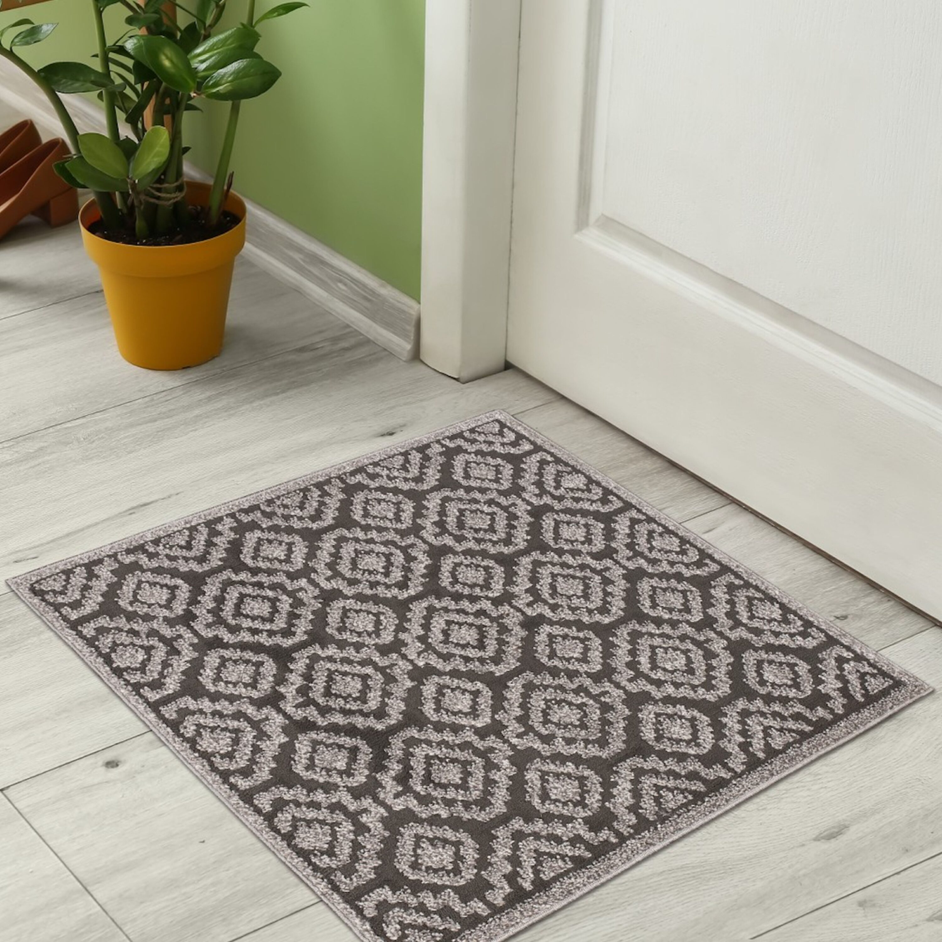 Afgekeurd herwinnen Literaire kunsten The Sofia Rugs Sofihas Indoor Rugs for Entryway Floor 30in x 30in Indoor Door  Mat Machine Washable Entrance Mat for Traction Support with Non Slip Rubber  Backing, Modern Style, Gray in the