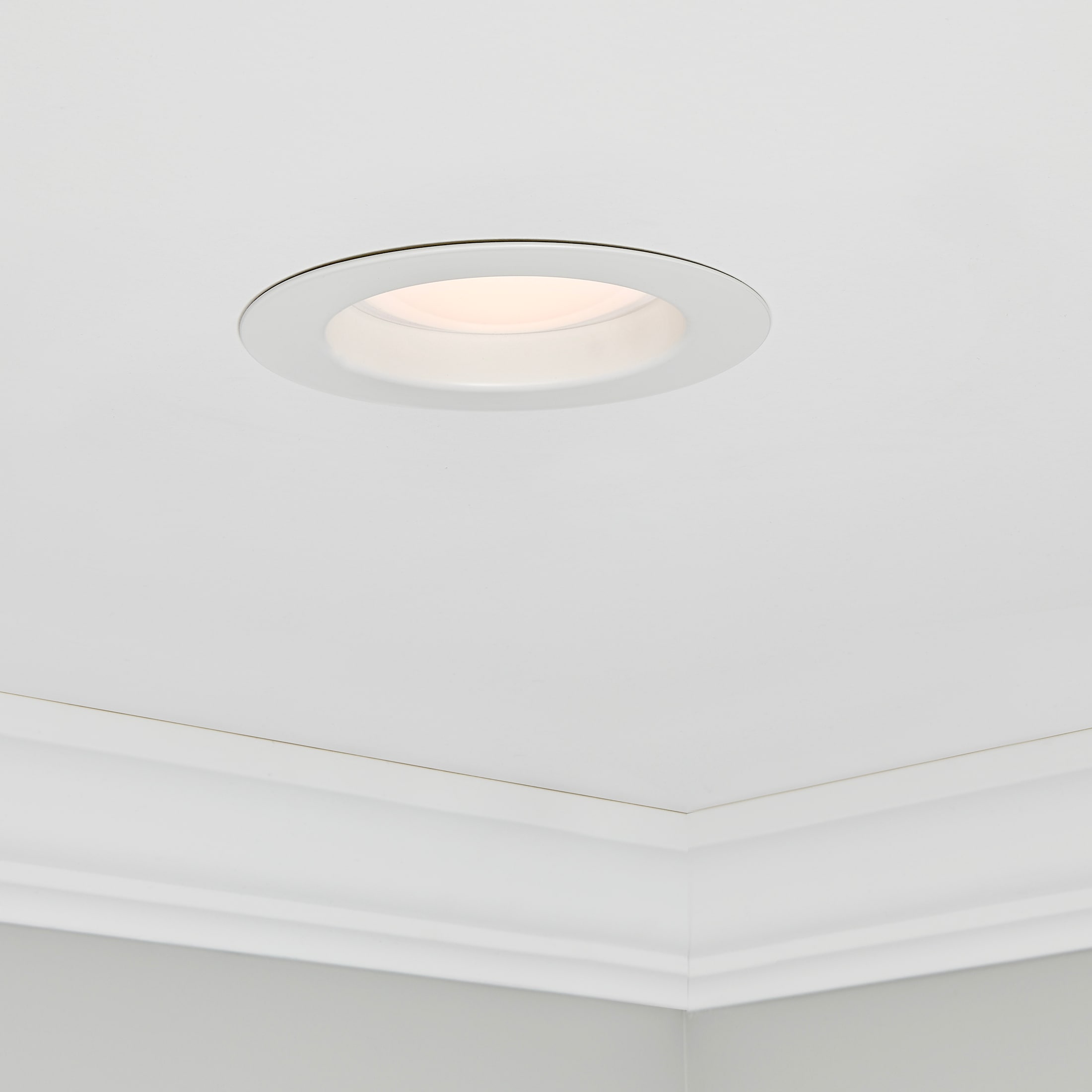 4-Inch White Aluminum Smart WiFi LED Retrofit Downlight