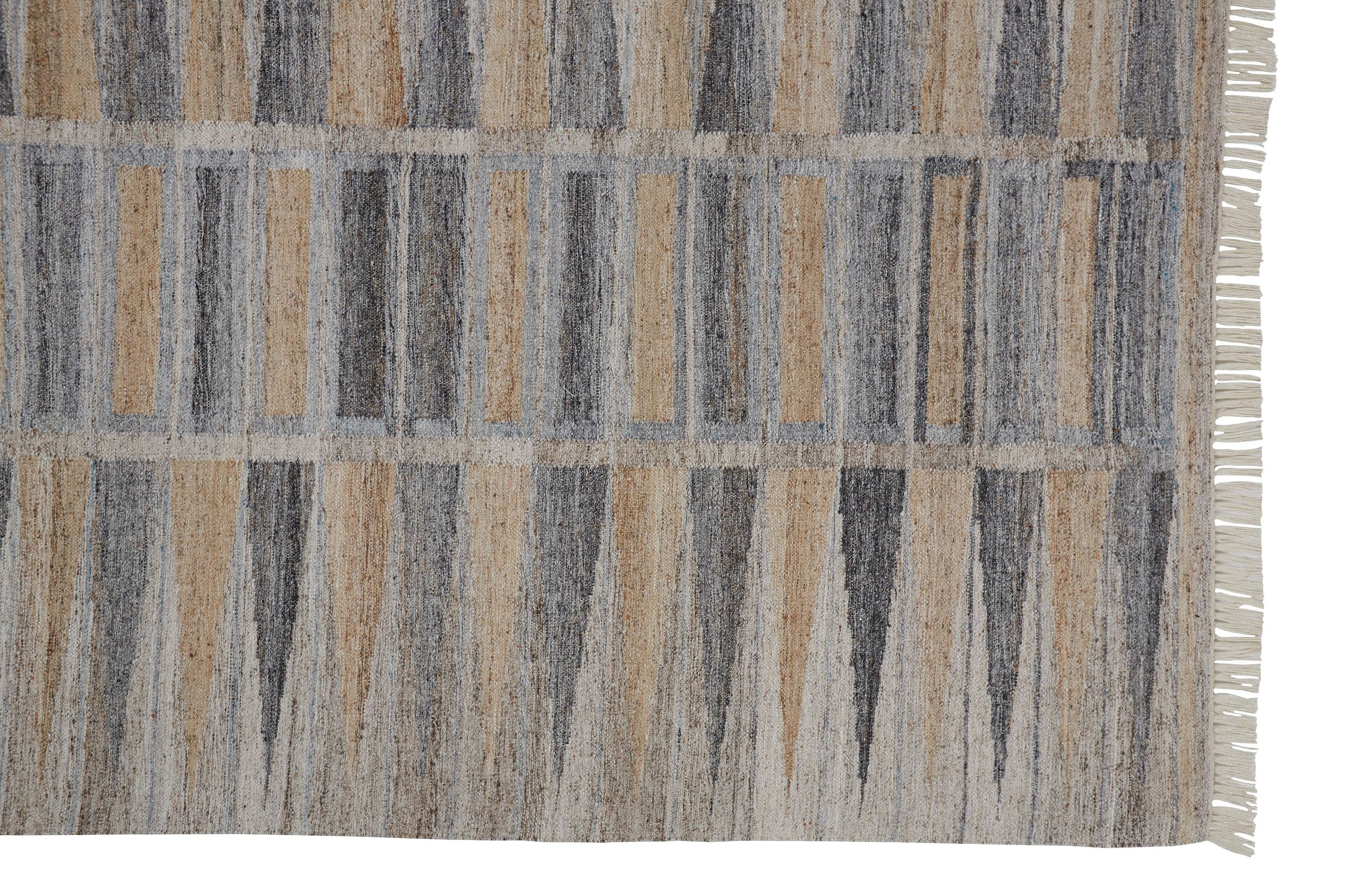 Modern Elegance Geometric Gray Synthetic Area Rug 8' x 10'