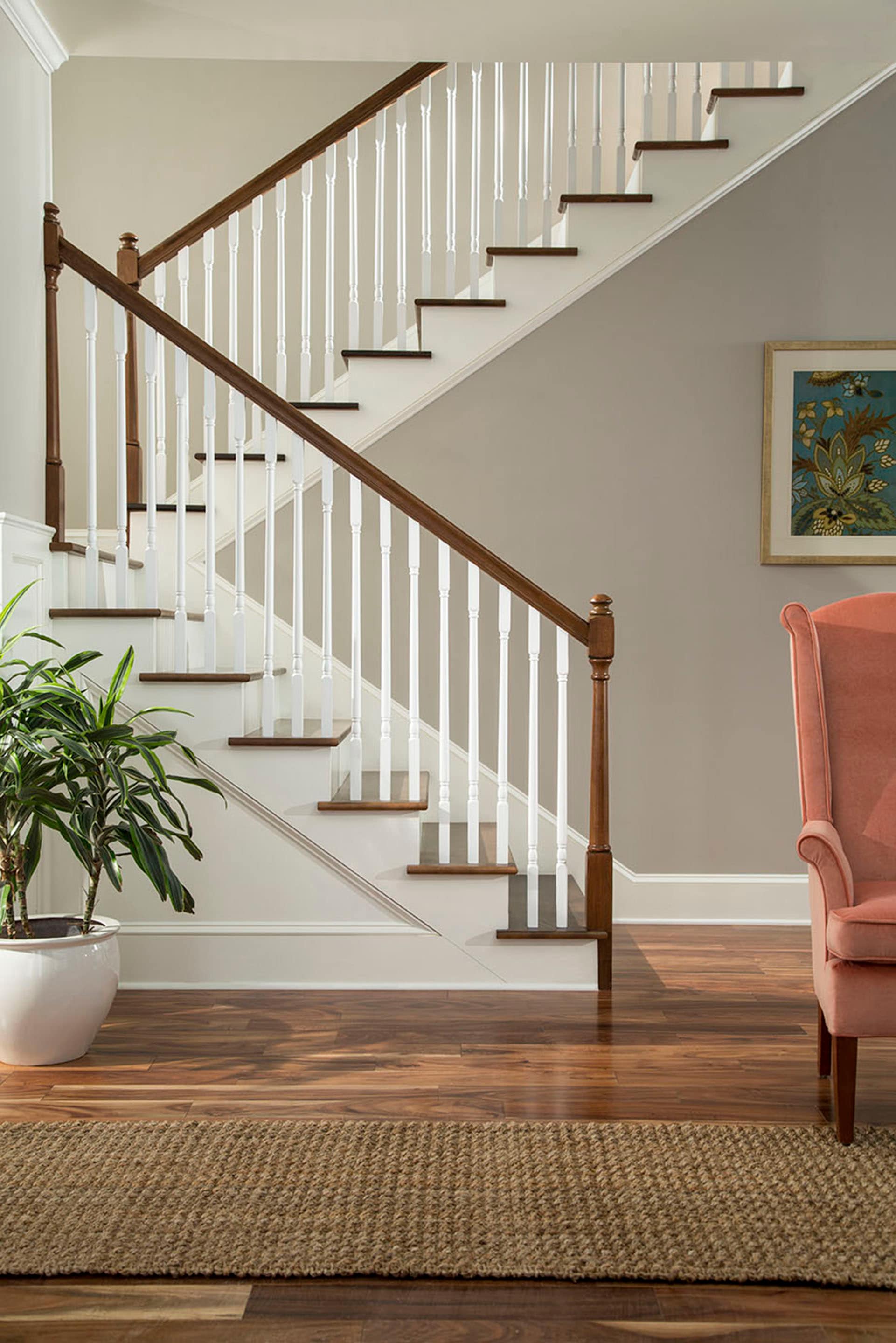 Crown Heritage 4424040 Interior-Stairpart-Newel-Posts - View #6