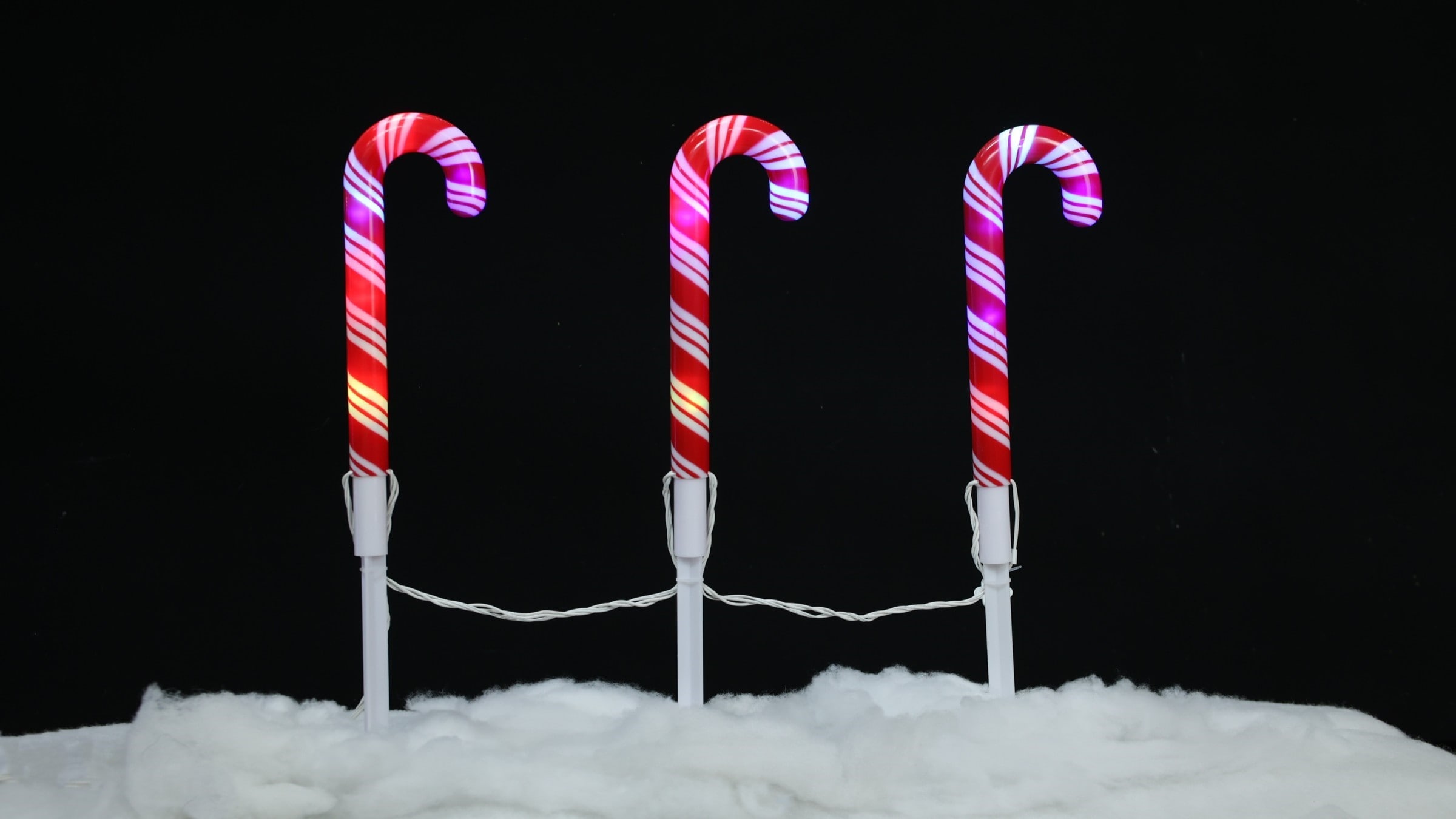 Brite Star 48-562-00 21.5-in Freestanding Candy cane Pathway marker with Multicolor LED Lights