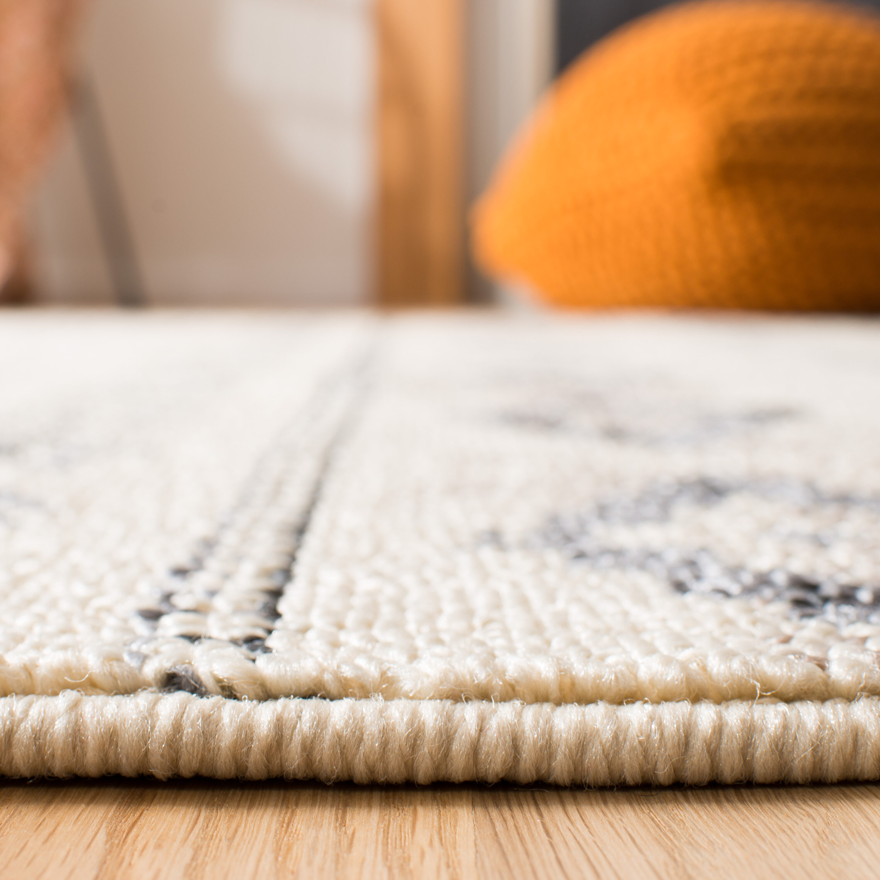Safavieh MRK751A-28 rugs - View #4