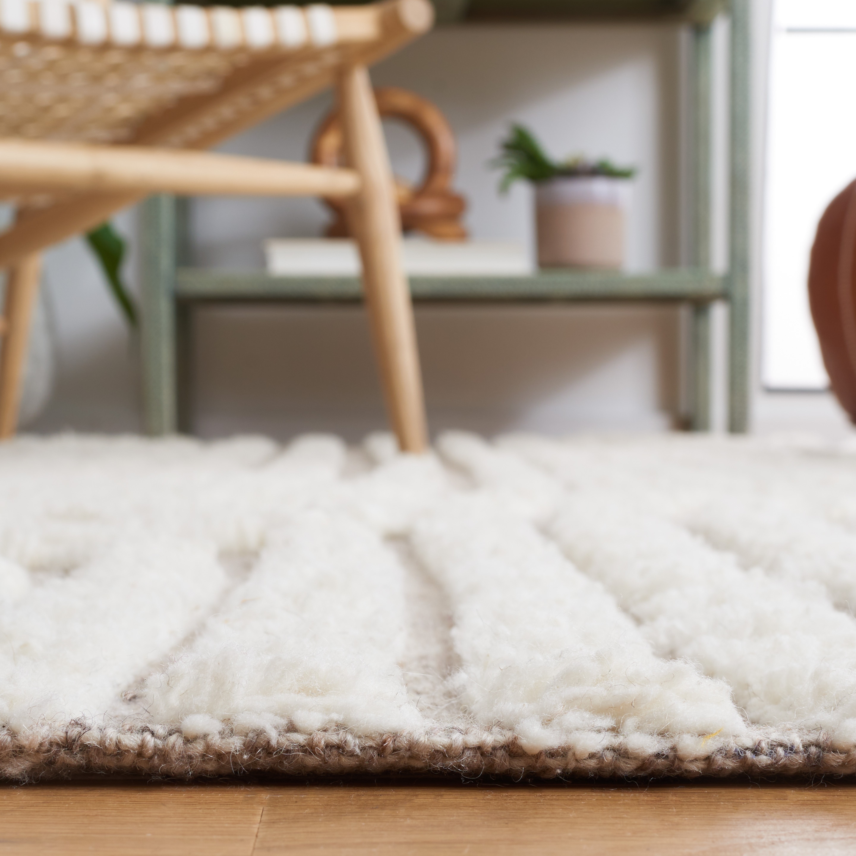 Safavieh KLM652B-5 rugs - View #4