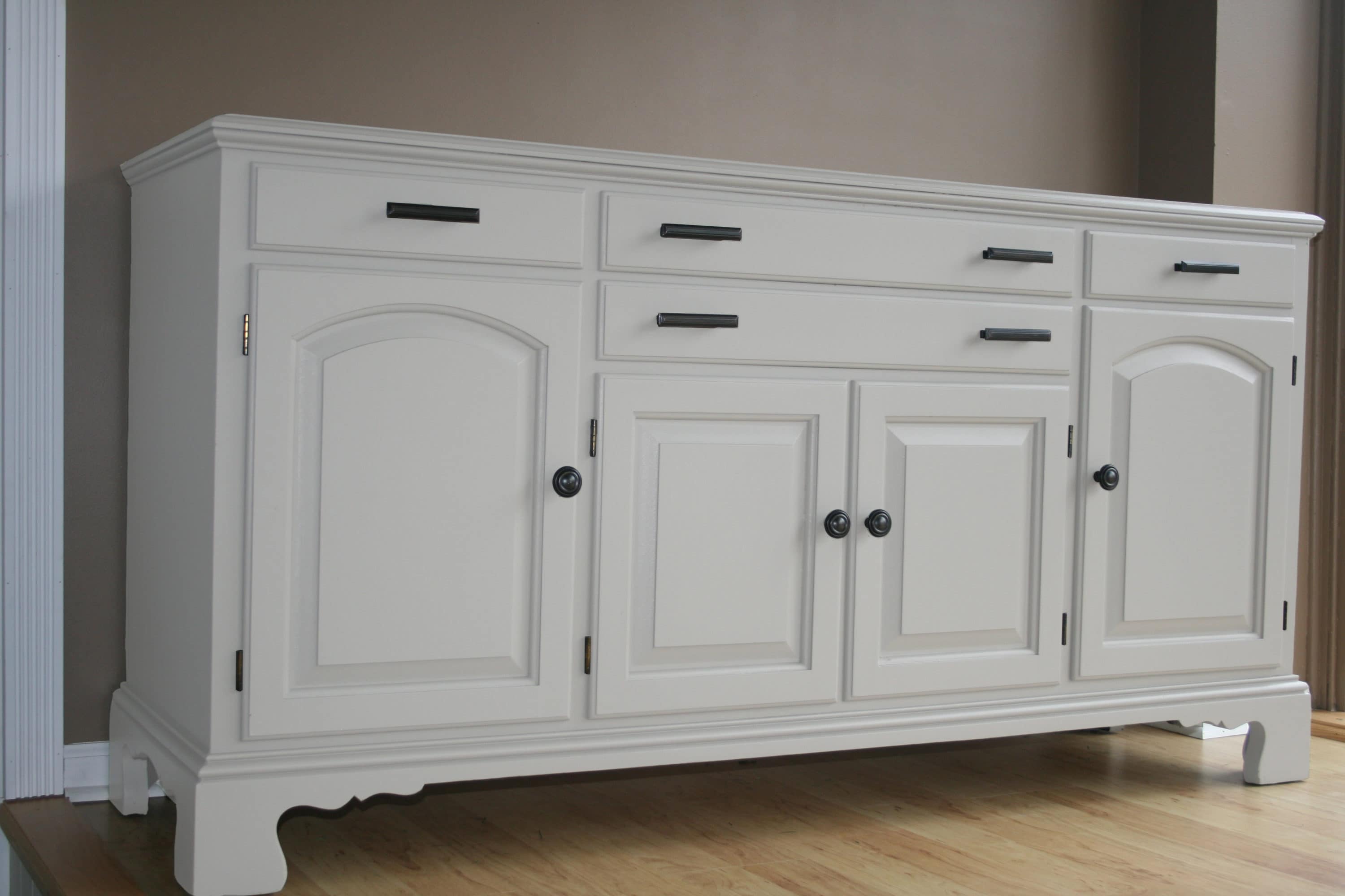 White Cabinet & Furniture Paint at