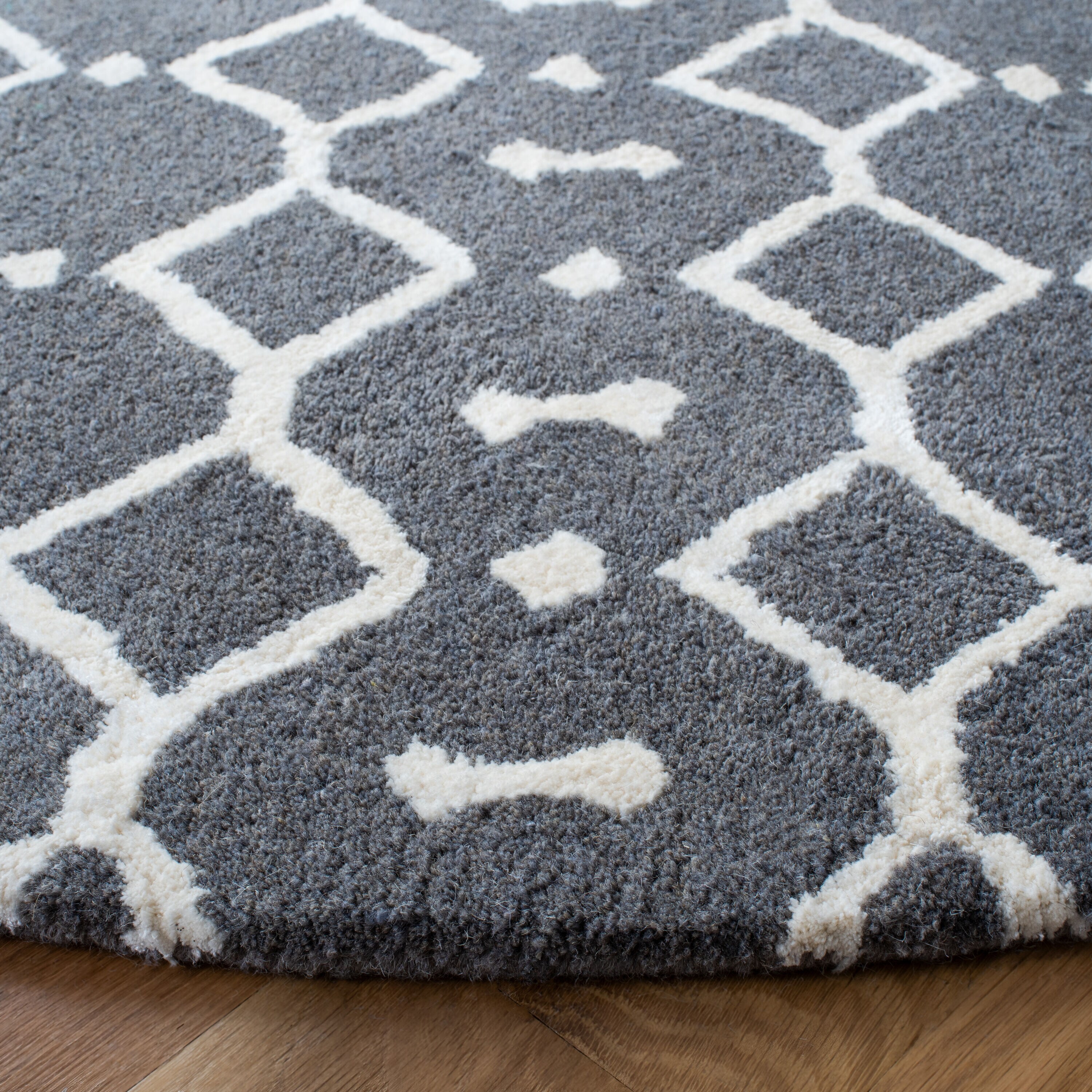 Safavieh HIM903D-6R rugs - View #3