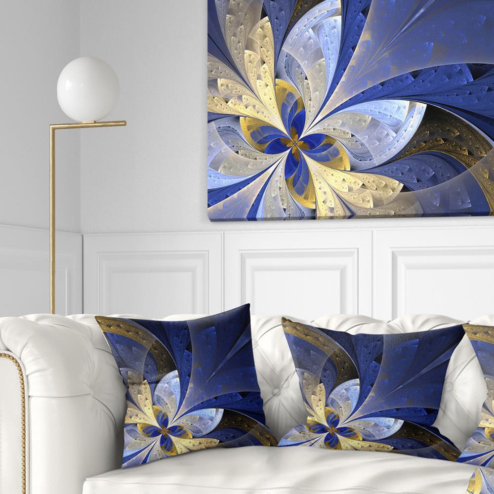 Designart CU11970-18-18 18-in x 18-in Blue Indoor Decorative Pillow