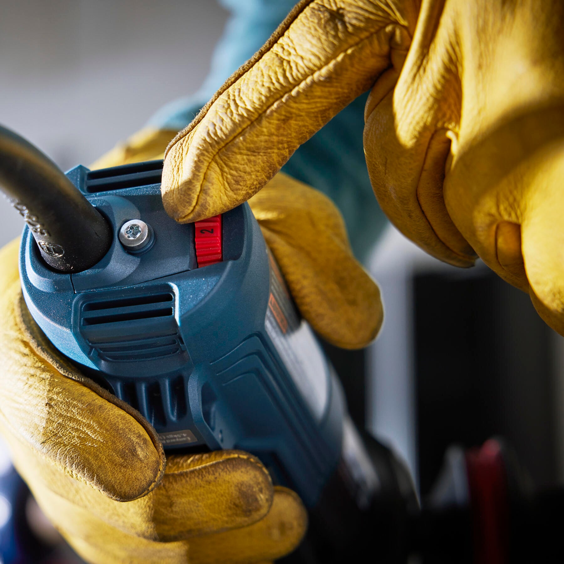 Bosch GWX14-60PBD Cordless-Grinders - View #5