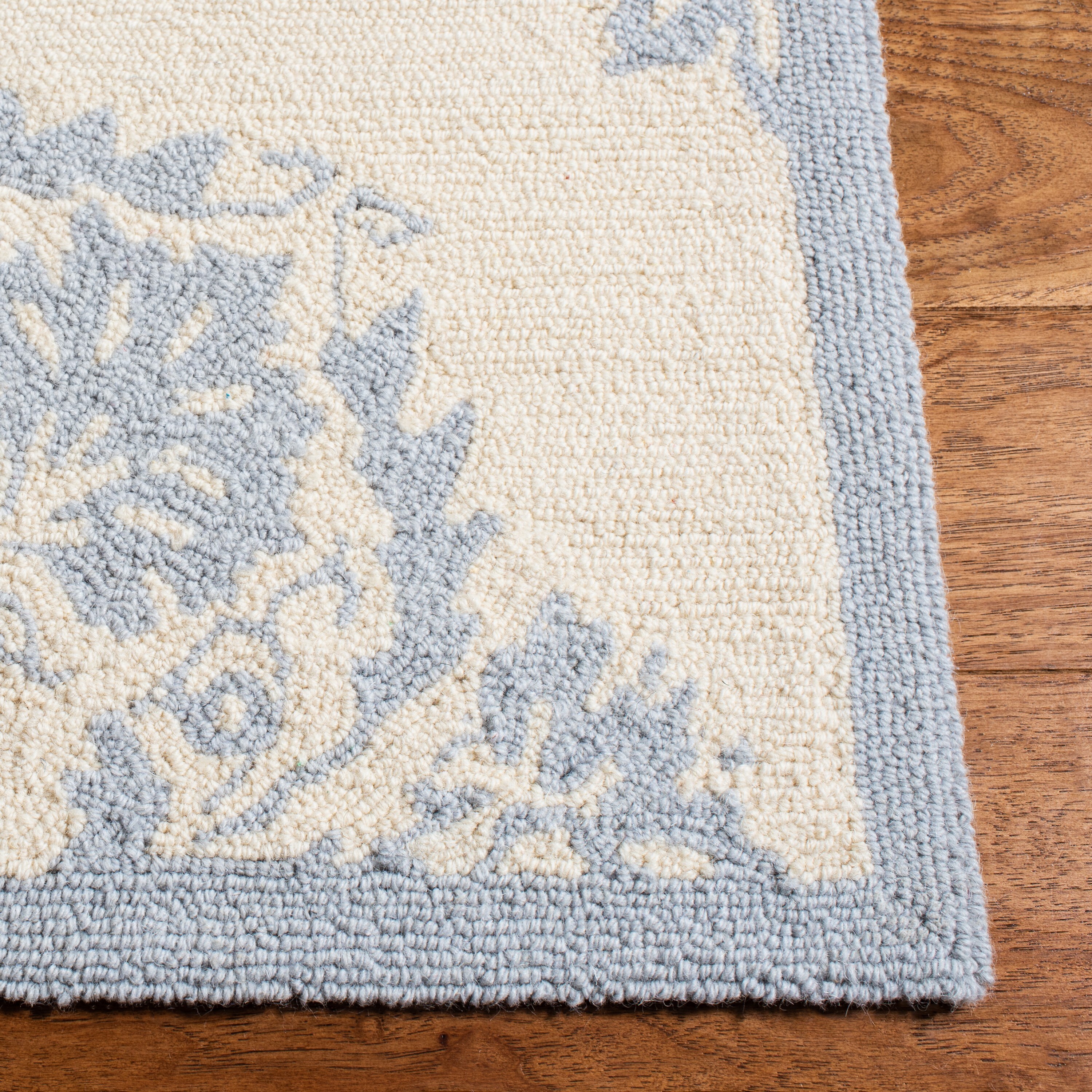 Safavieh Chelsea Fiona 4 X 6 (ft) Wool Ivory/Blue Indoor Floral