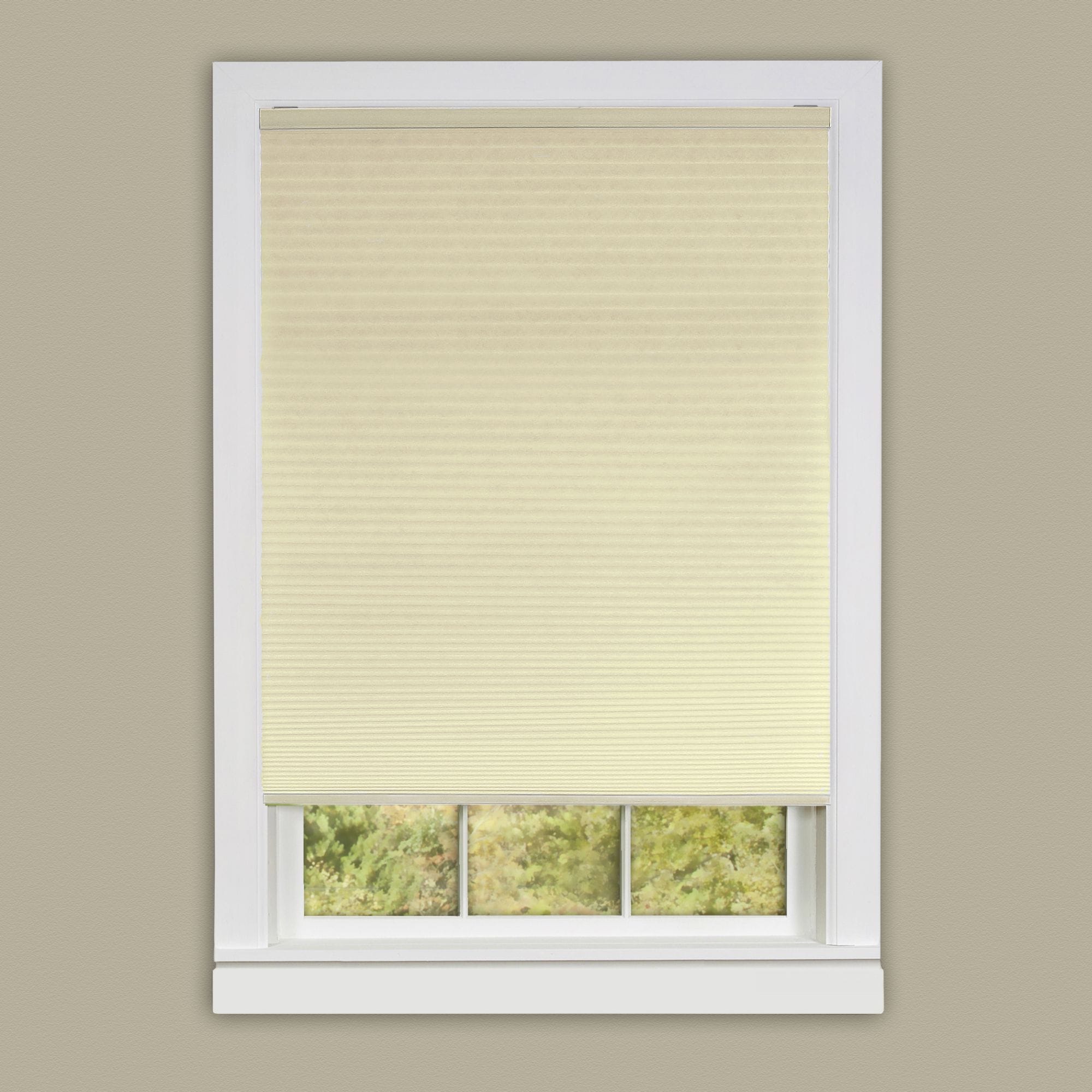 Achim 39-in x 64-in Alabaster Light Filtering Cordless Cellular Shade ...