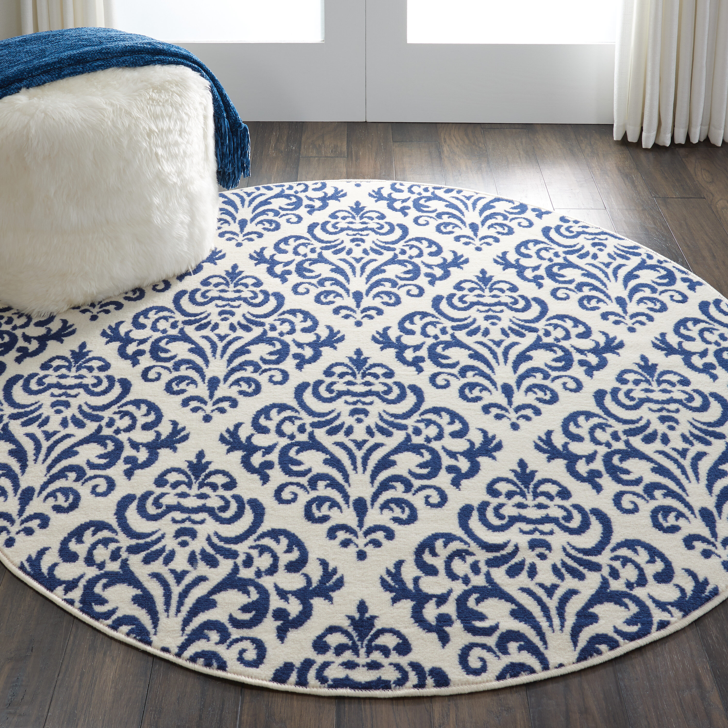 Nourison 99446459107 Grafix 5 x 5 (ft) Loomed Polypropylene White/blue Round Indoor Abstract Area rug