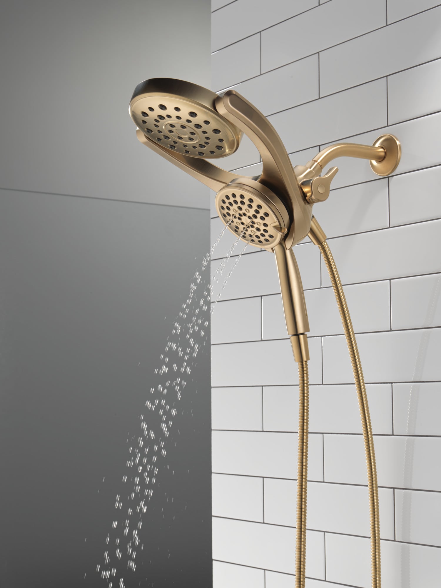 Delta HydroRain Champagne Bronze 7.88-in Round Dual/Combo Shower Head 2 ...