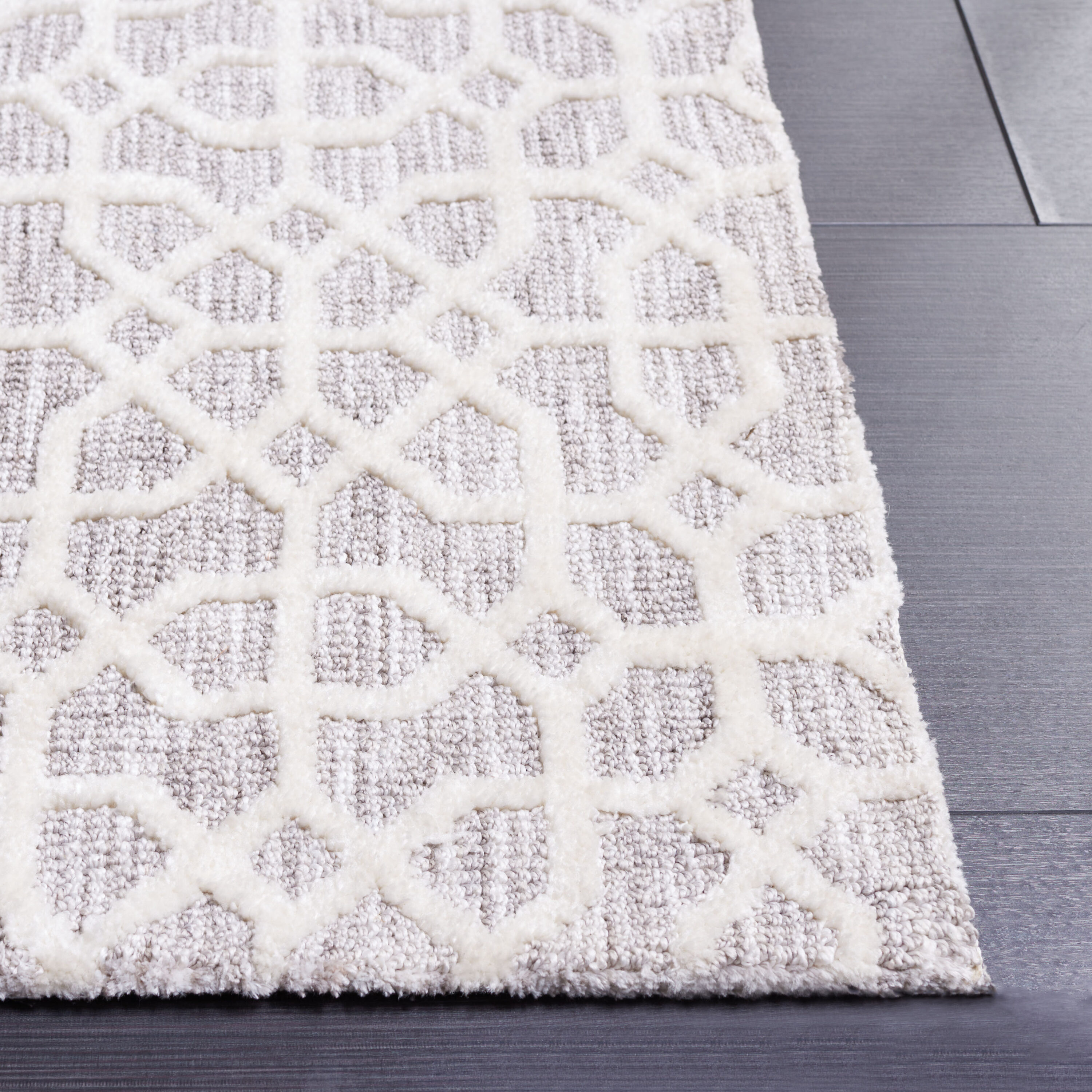 Safavieh AUD103G-4 rugs - View #3