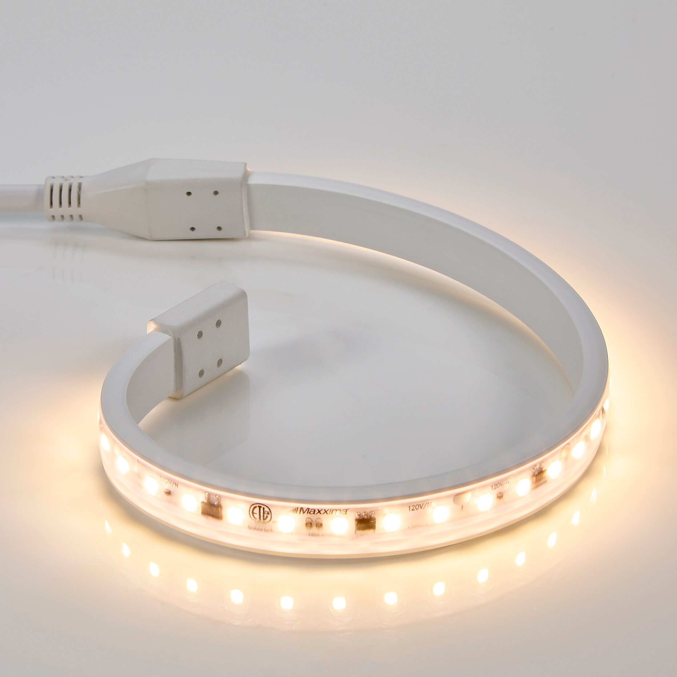 Maxxima 18" White PVC LED Under Cabinet Strip Light