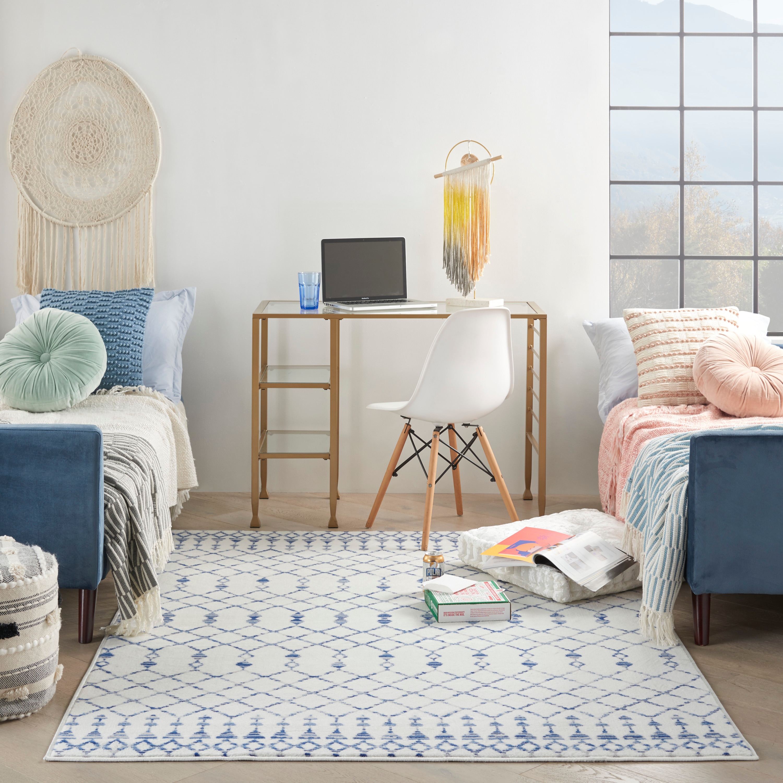 Bohemian Bliss Ivory Geometric 6' x 9' Synthetic Area Rug