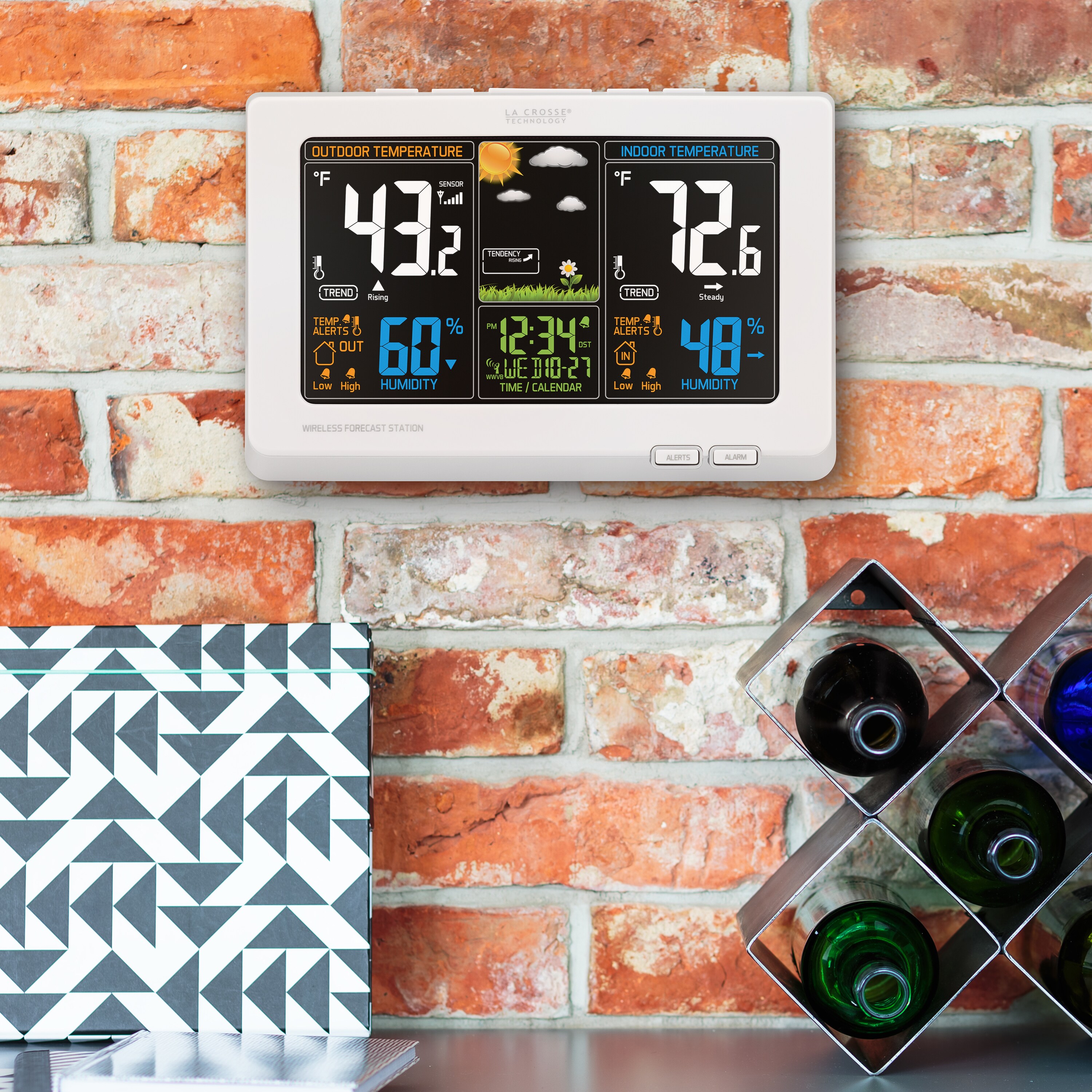 La Crosse Technology 308-1414W-INT Digital-Weather-Stations - View #7