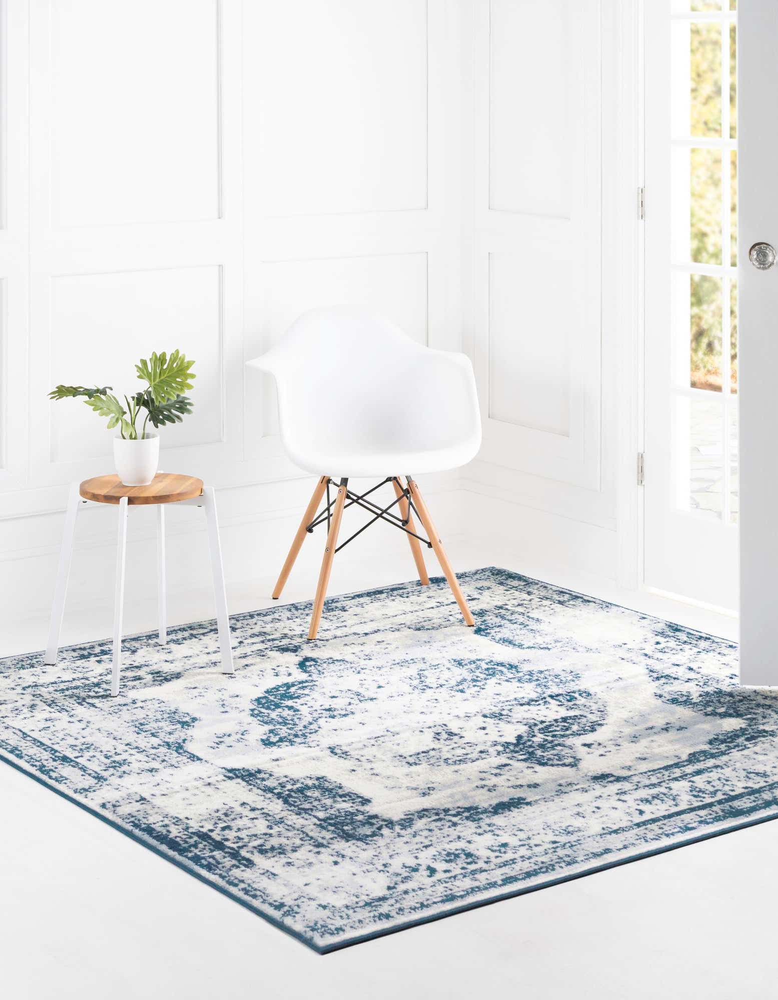 Unique Loom 3151845 Sofia 5 x 5 (ft) Loomed Polypropylene Blue Square Indoor Area rug