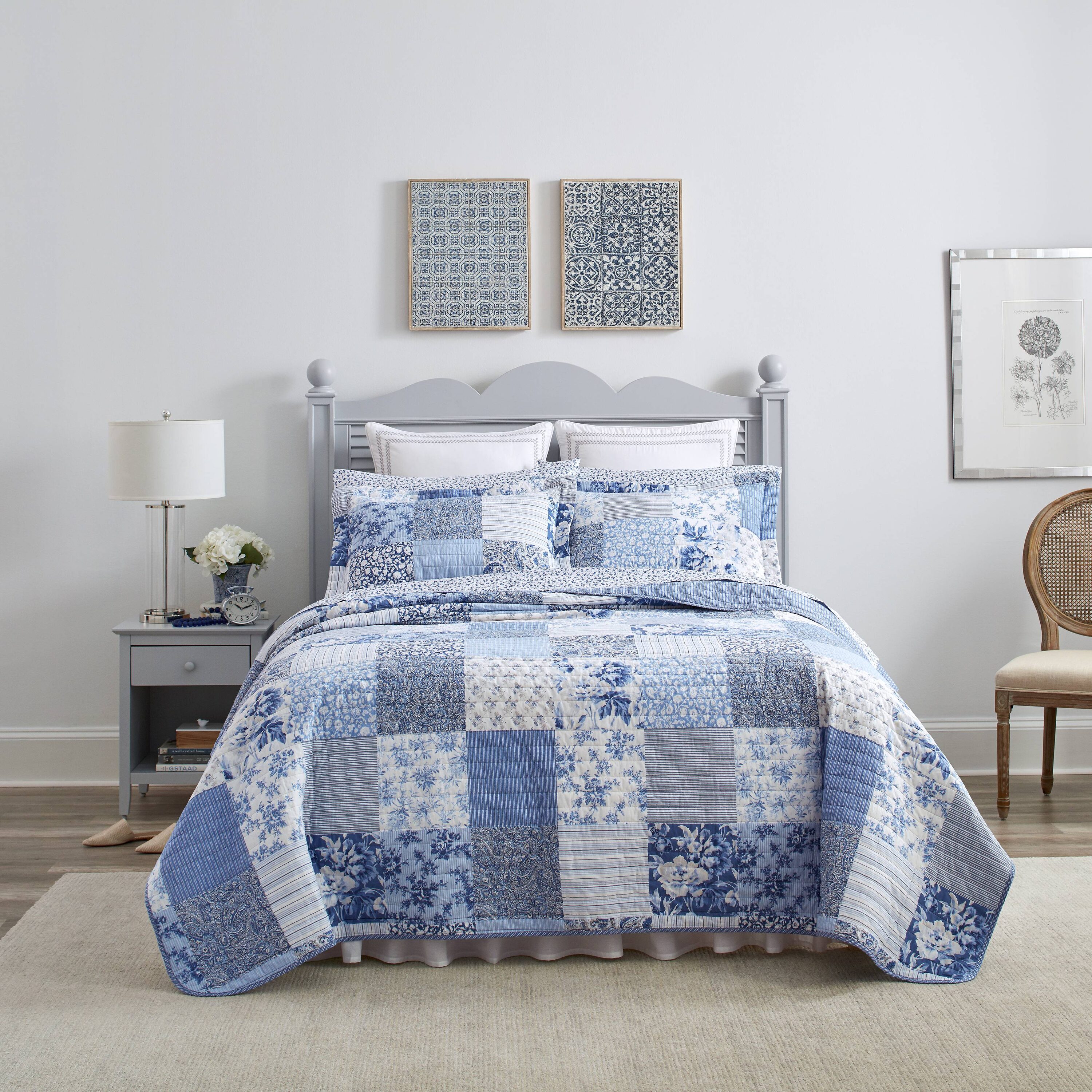 Laura Ashley Paisley Patchwork 2-Piece Blue Twin Quilt Set