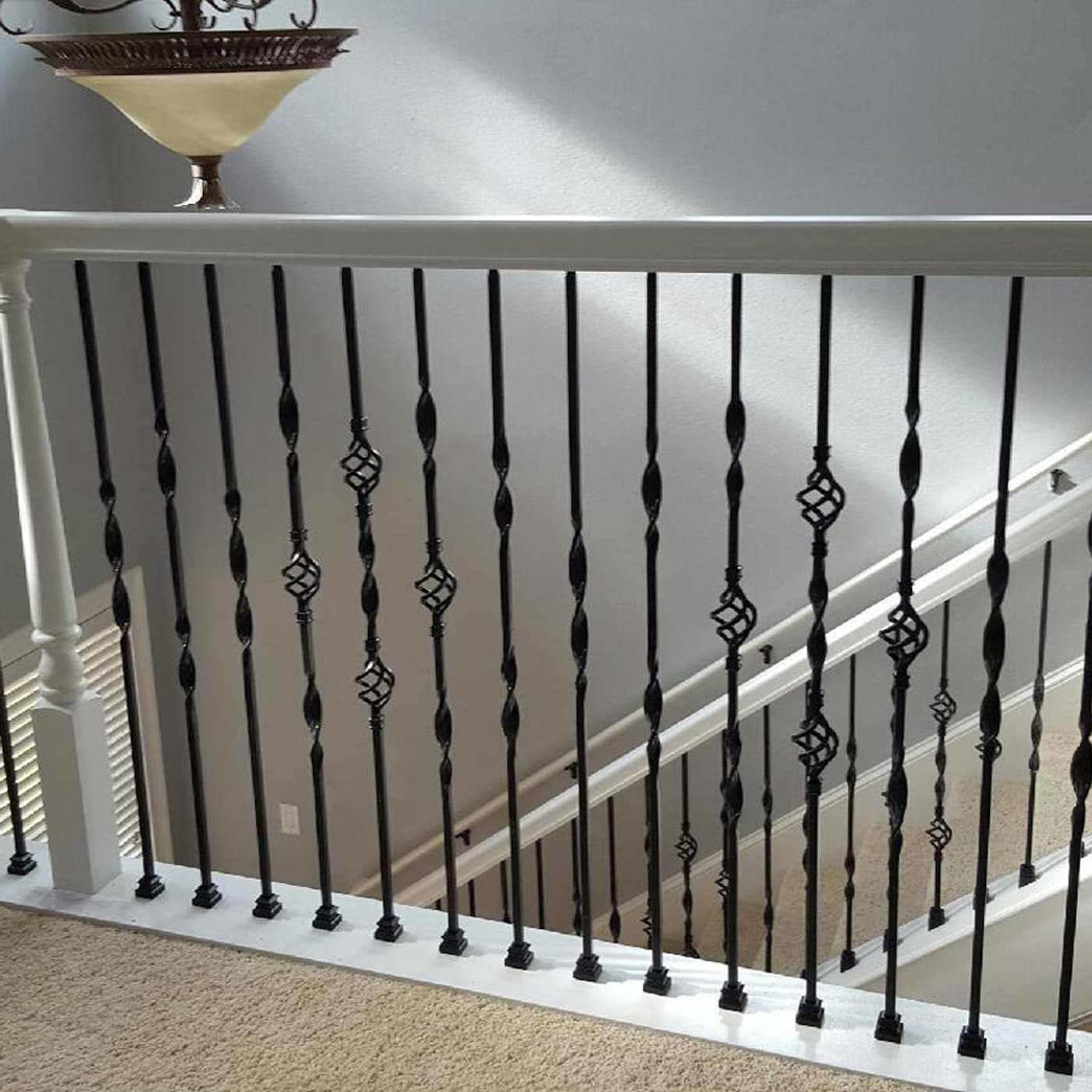 WM Coffman 801073 Interior-Stairpart-Balusters - View #2