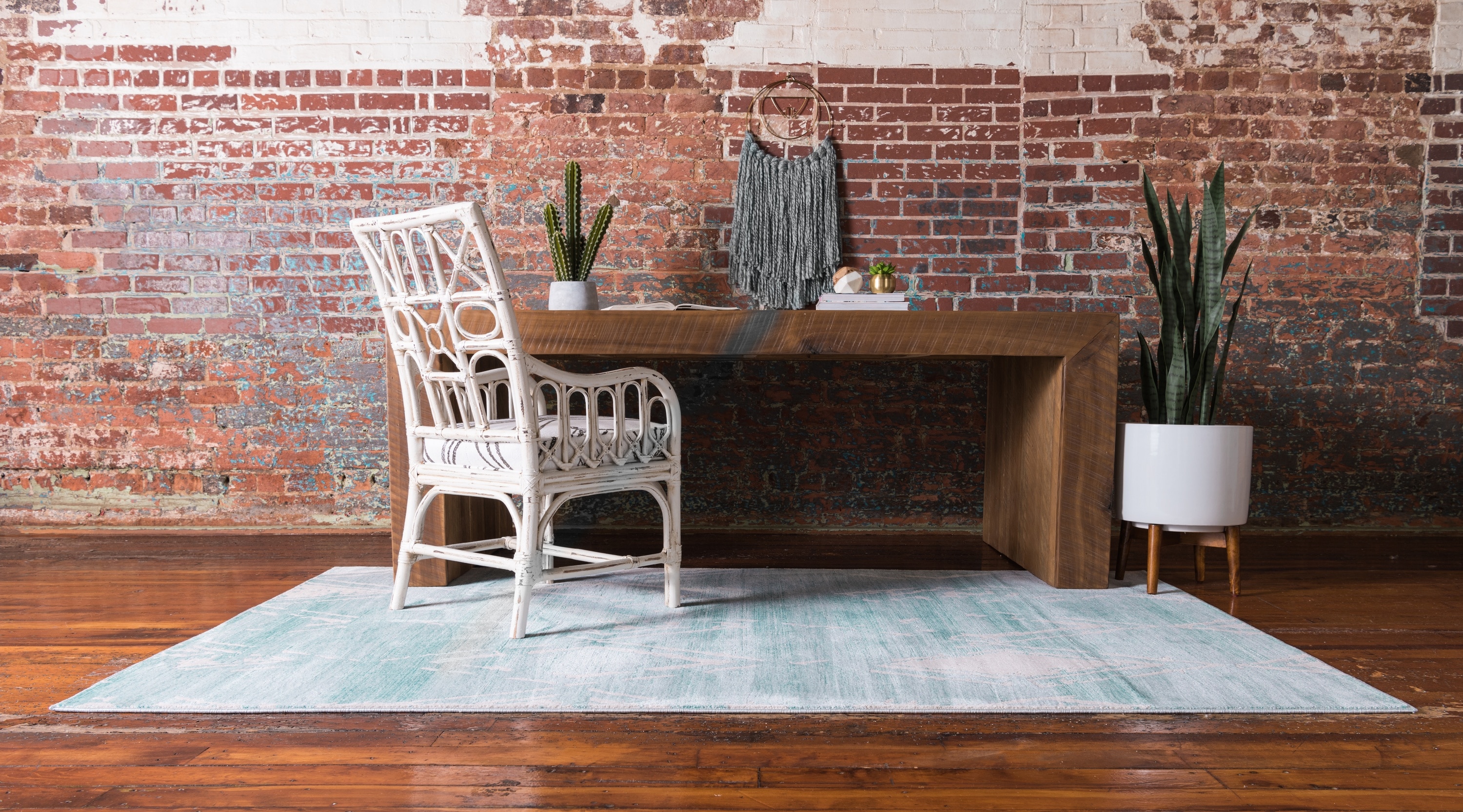 Turquoise and Ivory Rectangular Synthetic Indoor Rug, 5' x 8'