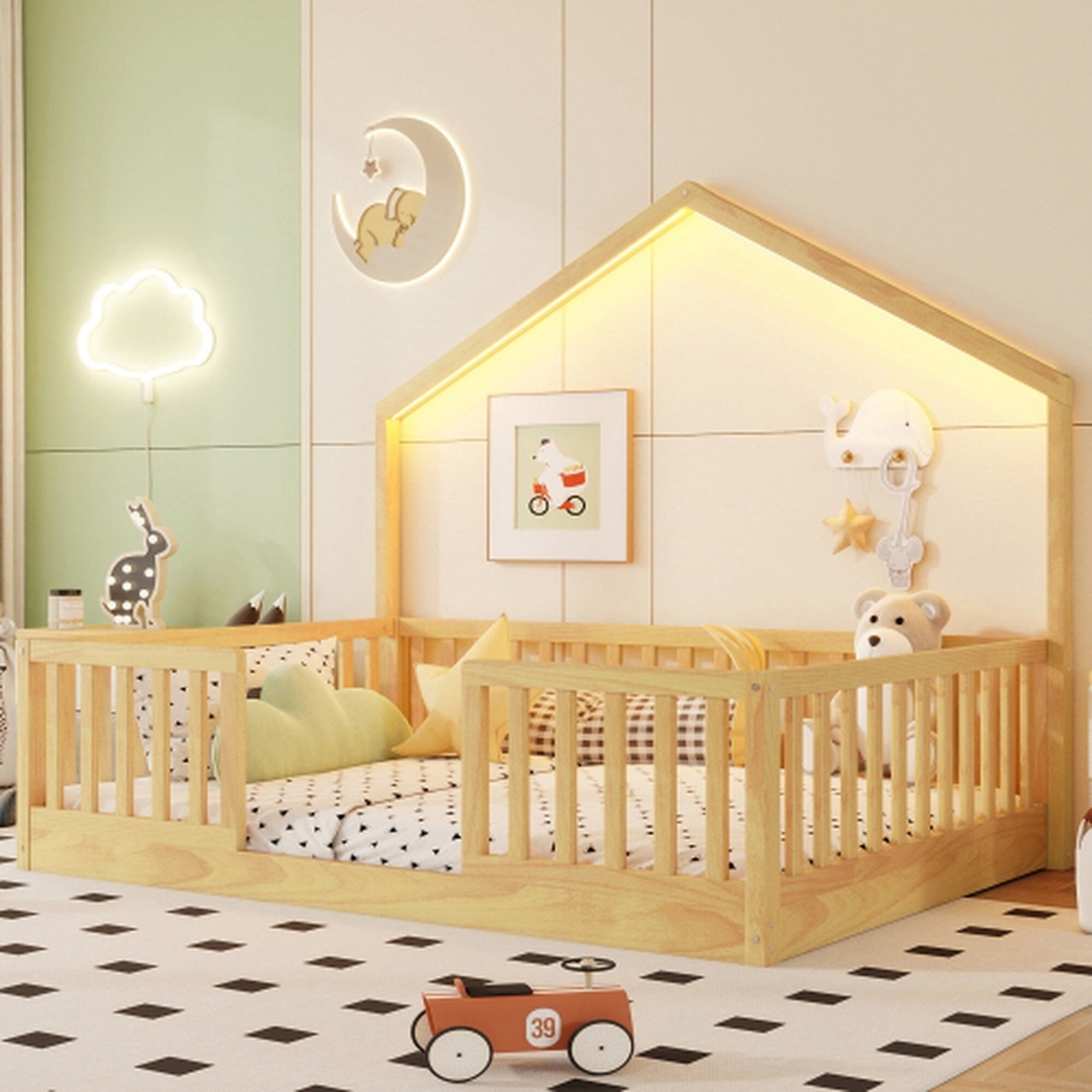 UOI ZZH103122 beds - View #2
