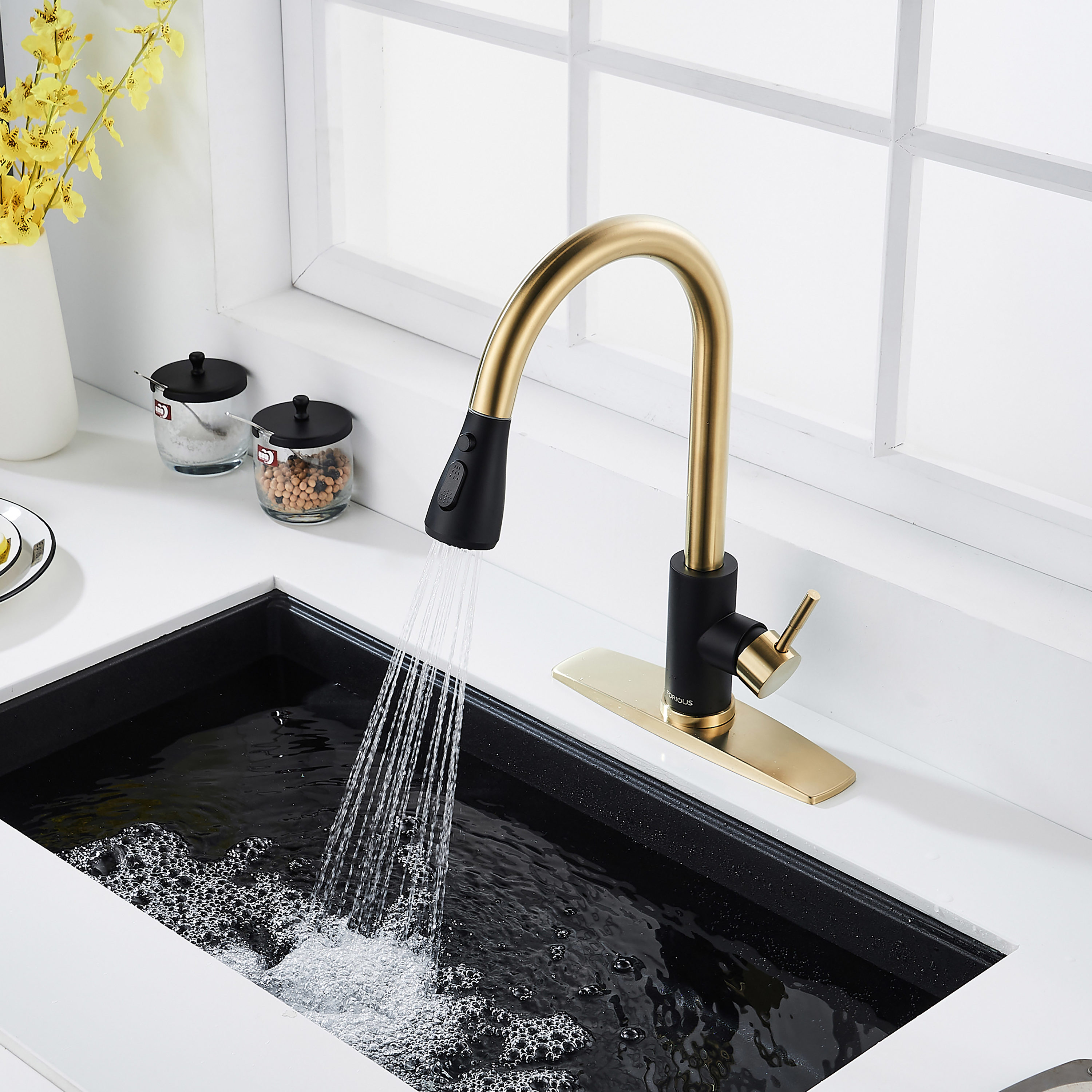 FORIOUS Kitchen Faucet Black And Gold Single Handle Pull Down Kitchen   48887179 