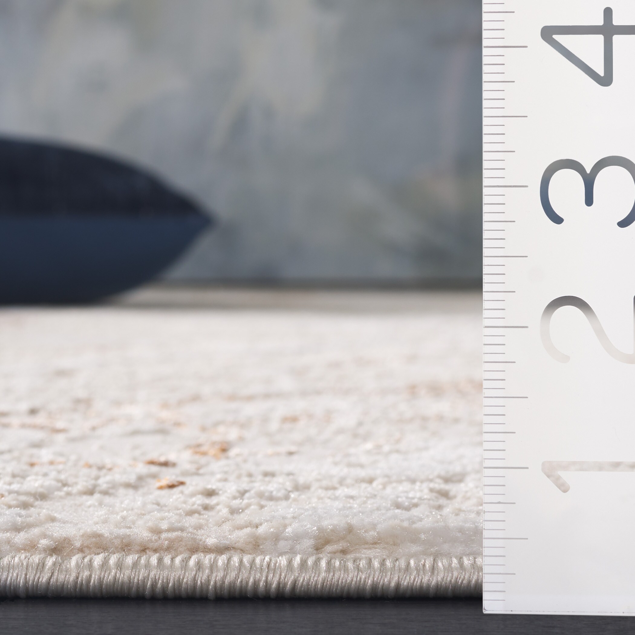 Safavieh AUA228B-5 rugs - View #6