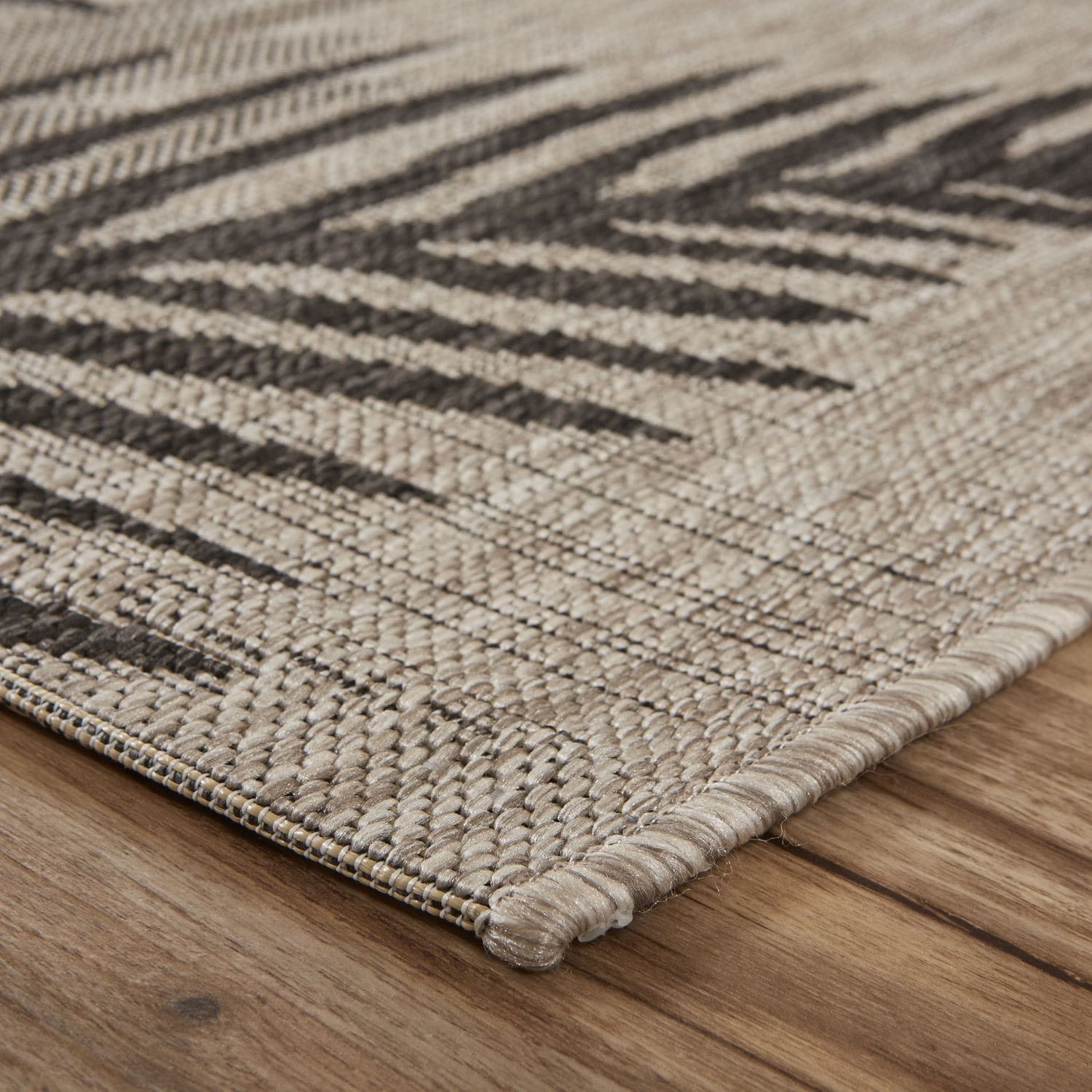 LR Home 0331A9084934J8 rugs - View #3