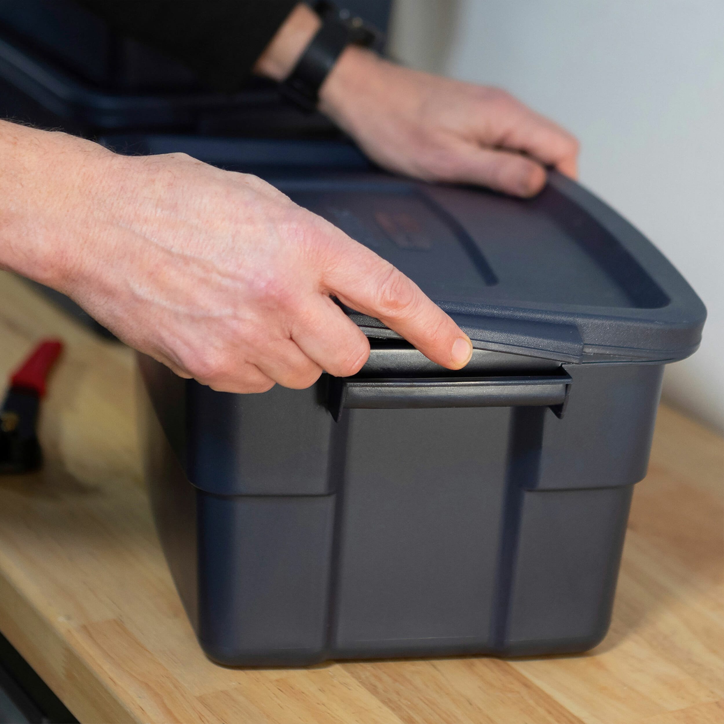Rubbermaid 152991 Plastic-Storage-Totes - View #3