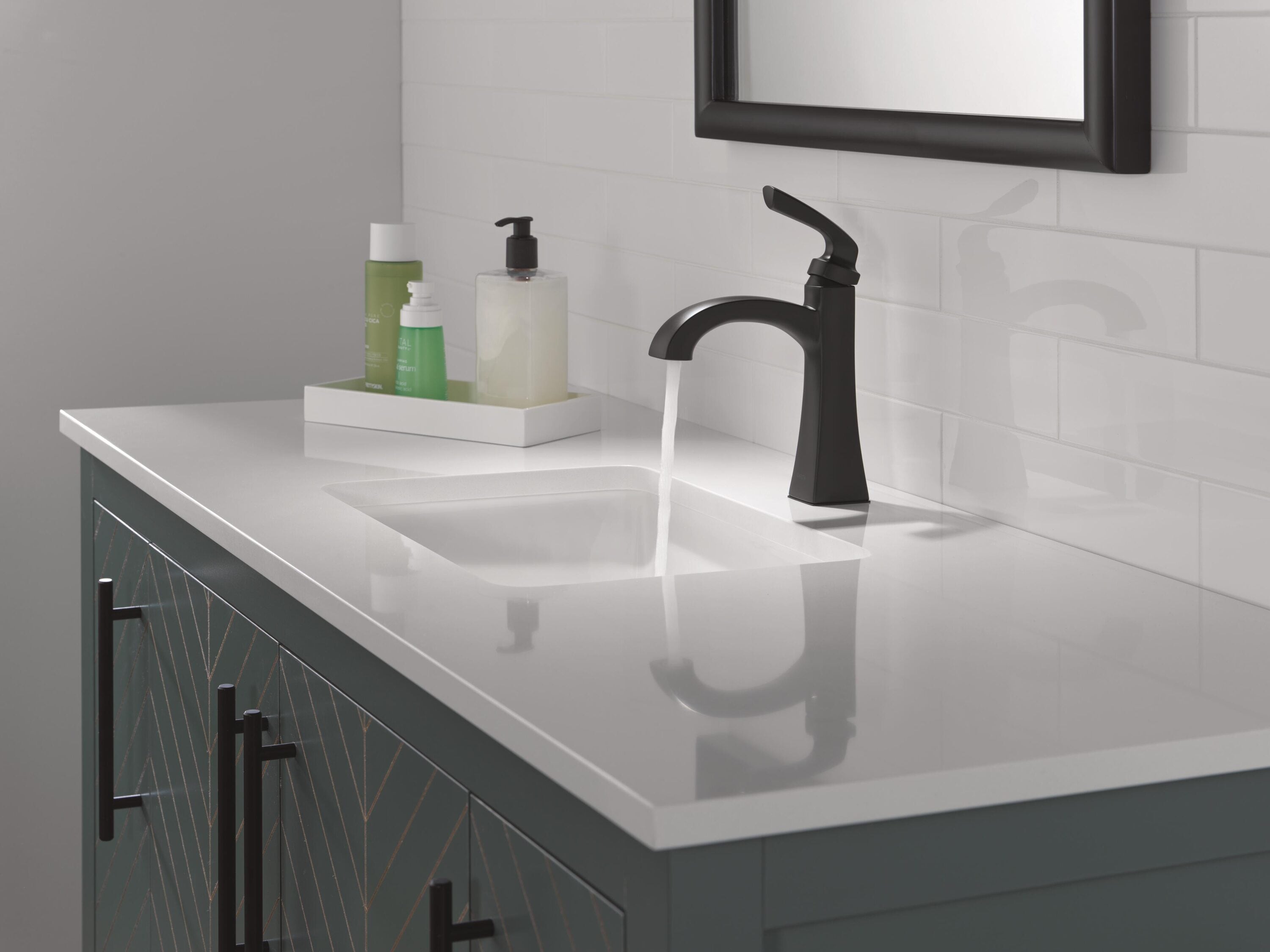Delta 15895LF-BL Lavatory-Faucets - View #7