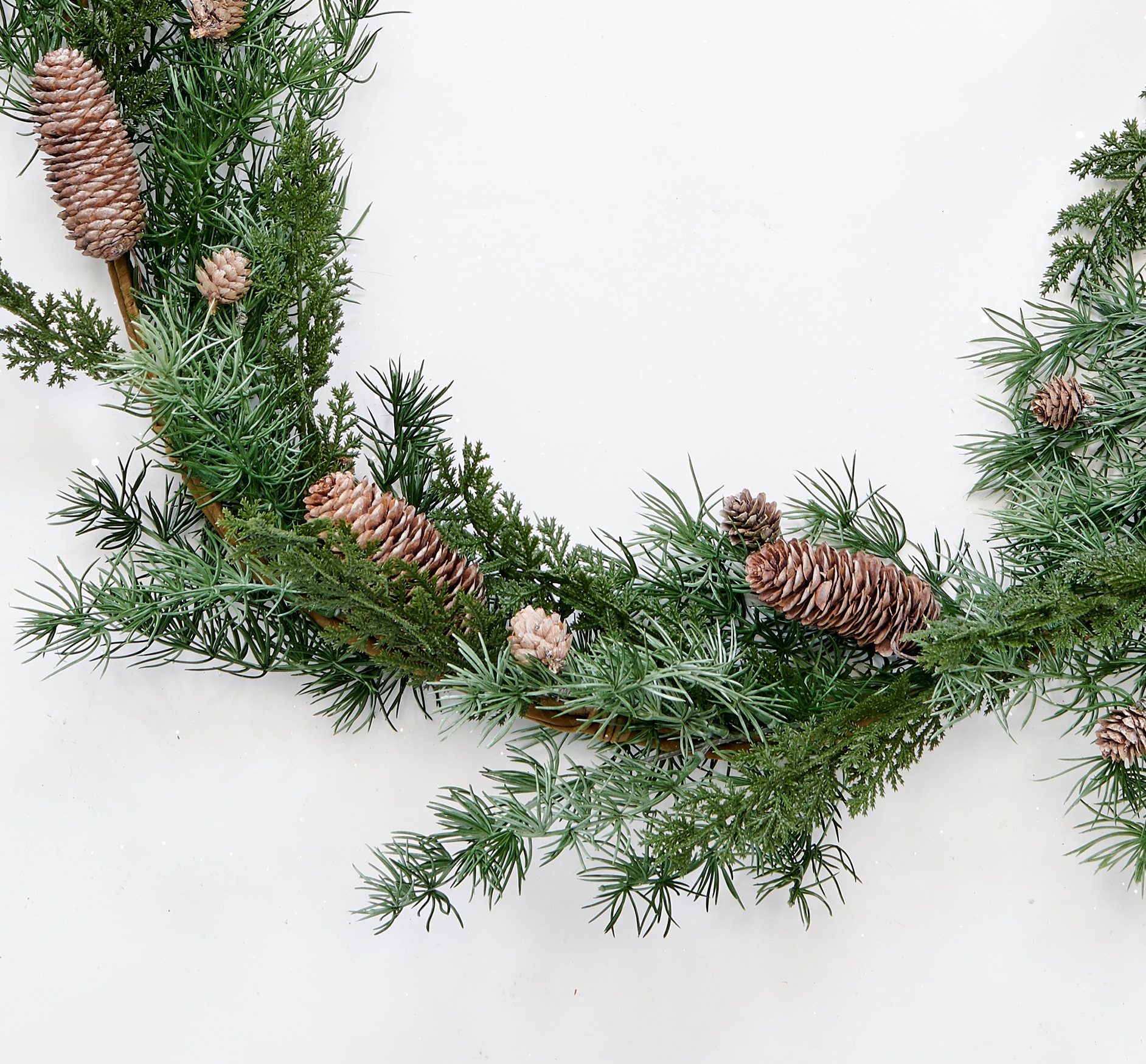 Worth Imports 9133 Artificial-Christmas-Garland - View #2