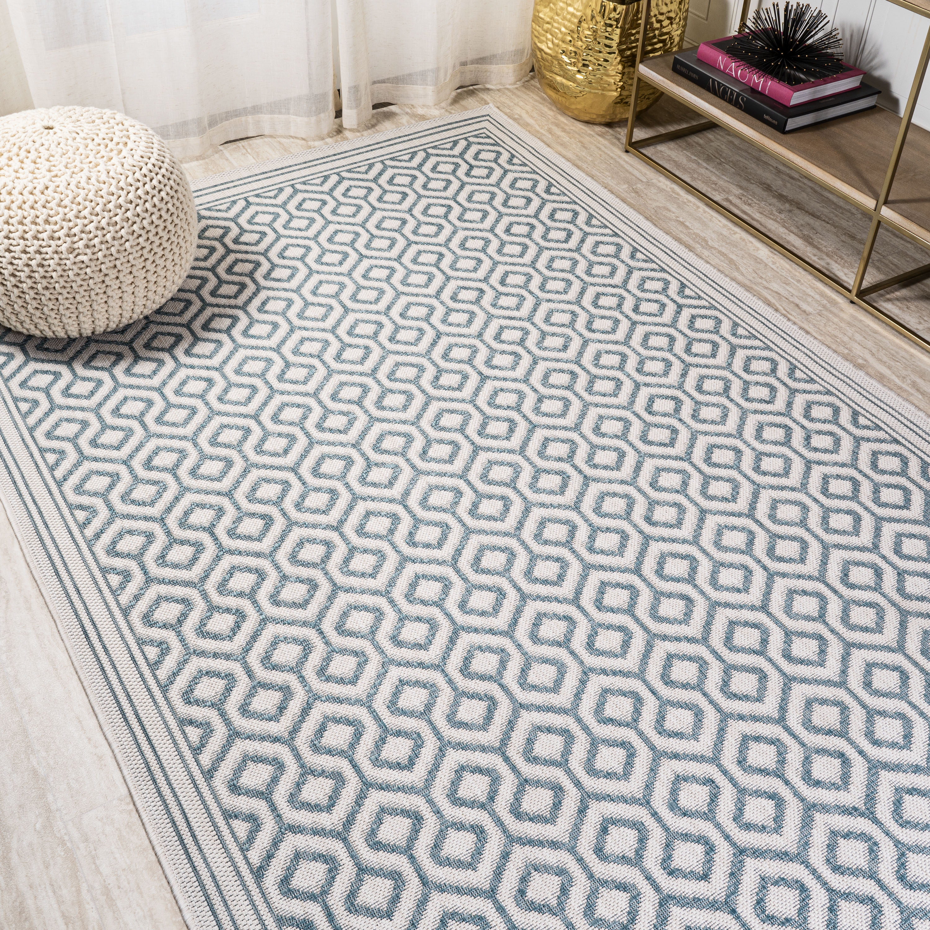 Gray and Teal Diamond Trellis 8' x 10' Indoor/Outdoor Rug