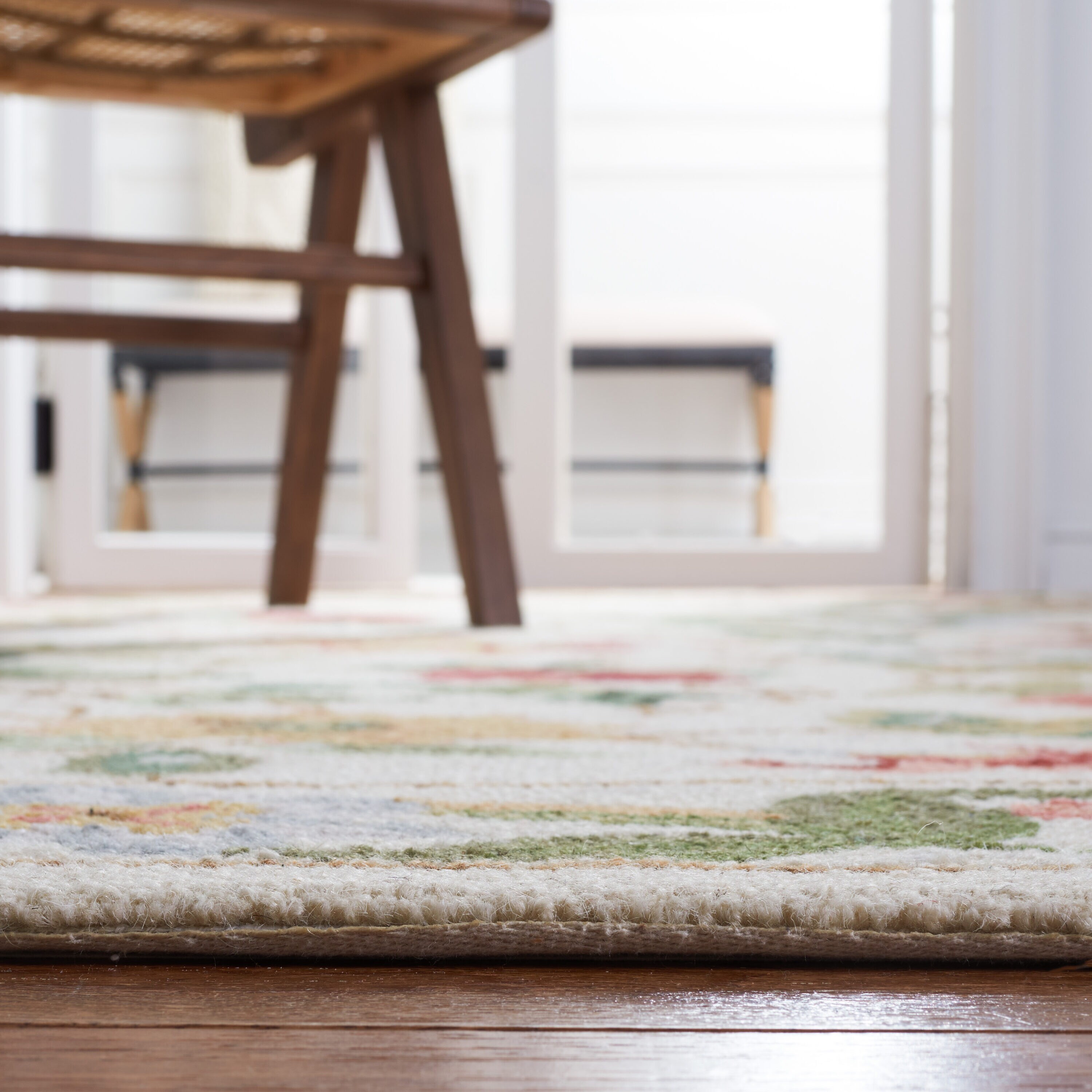 Safavieh HK311B-4 rugs - View #5