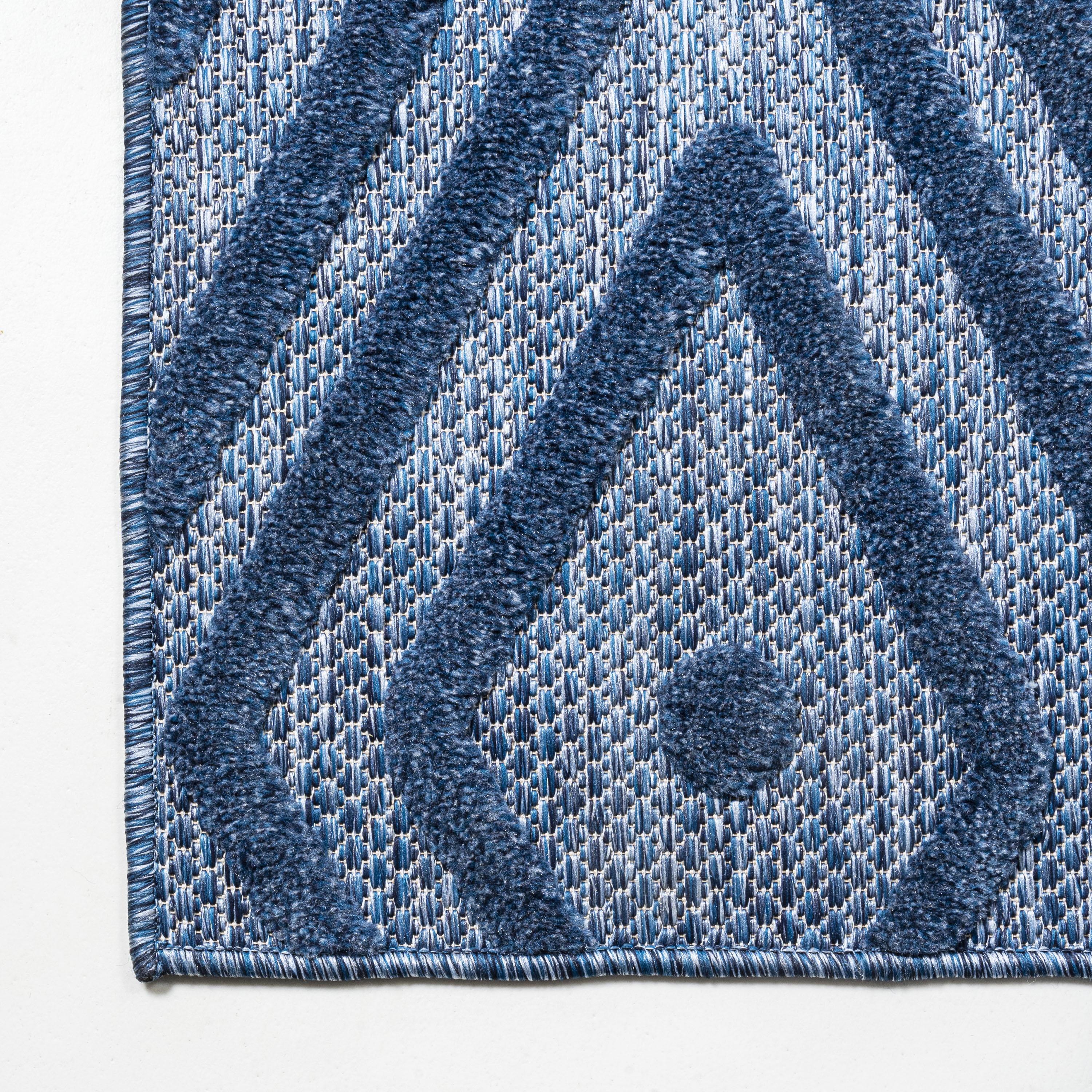 Navy Diamond Flat Woven Indoor/Outdoor Area Rug