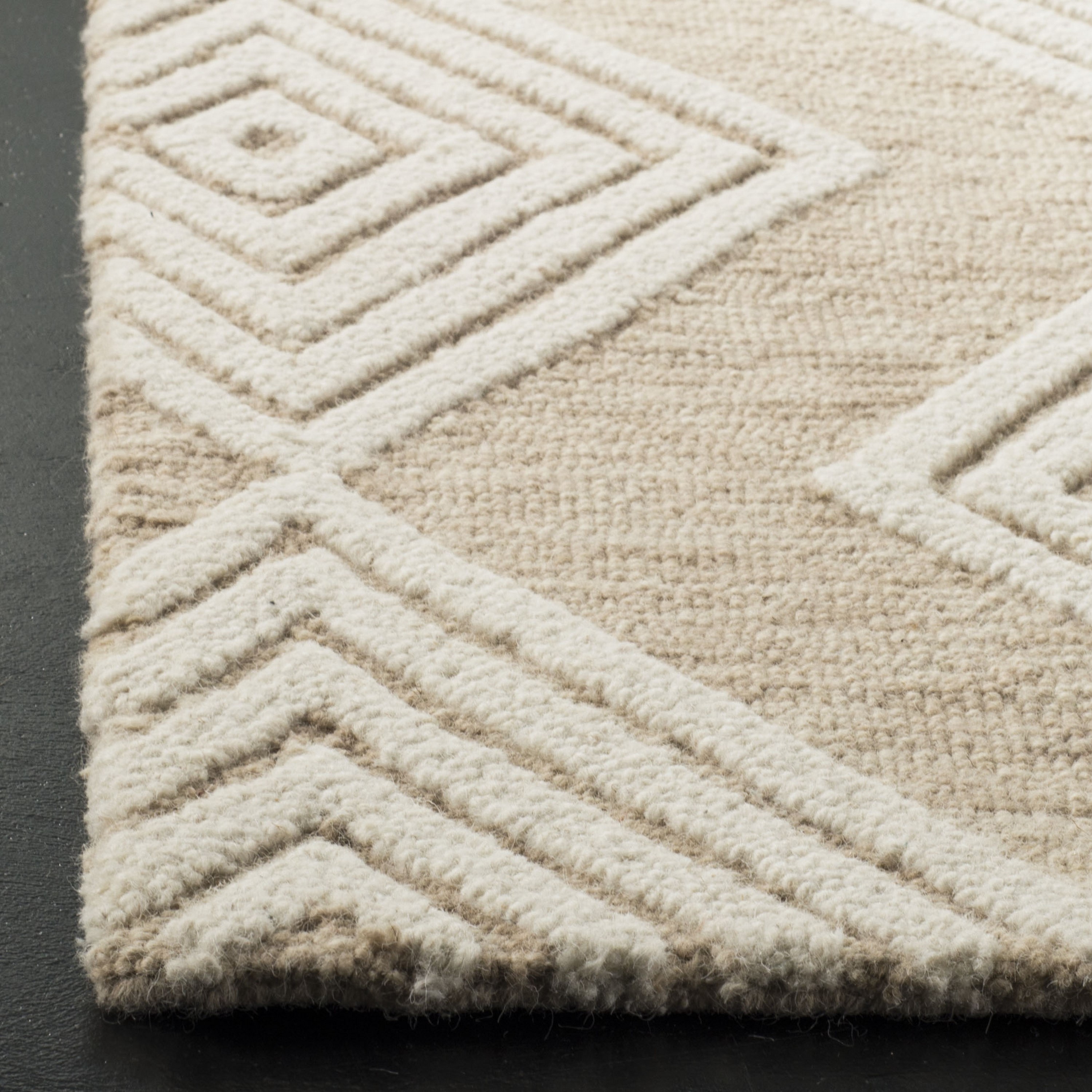 Safavieh BLM111B-28 rugs - View #3