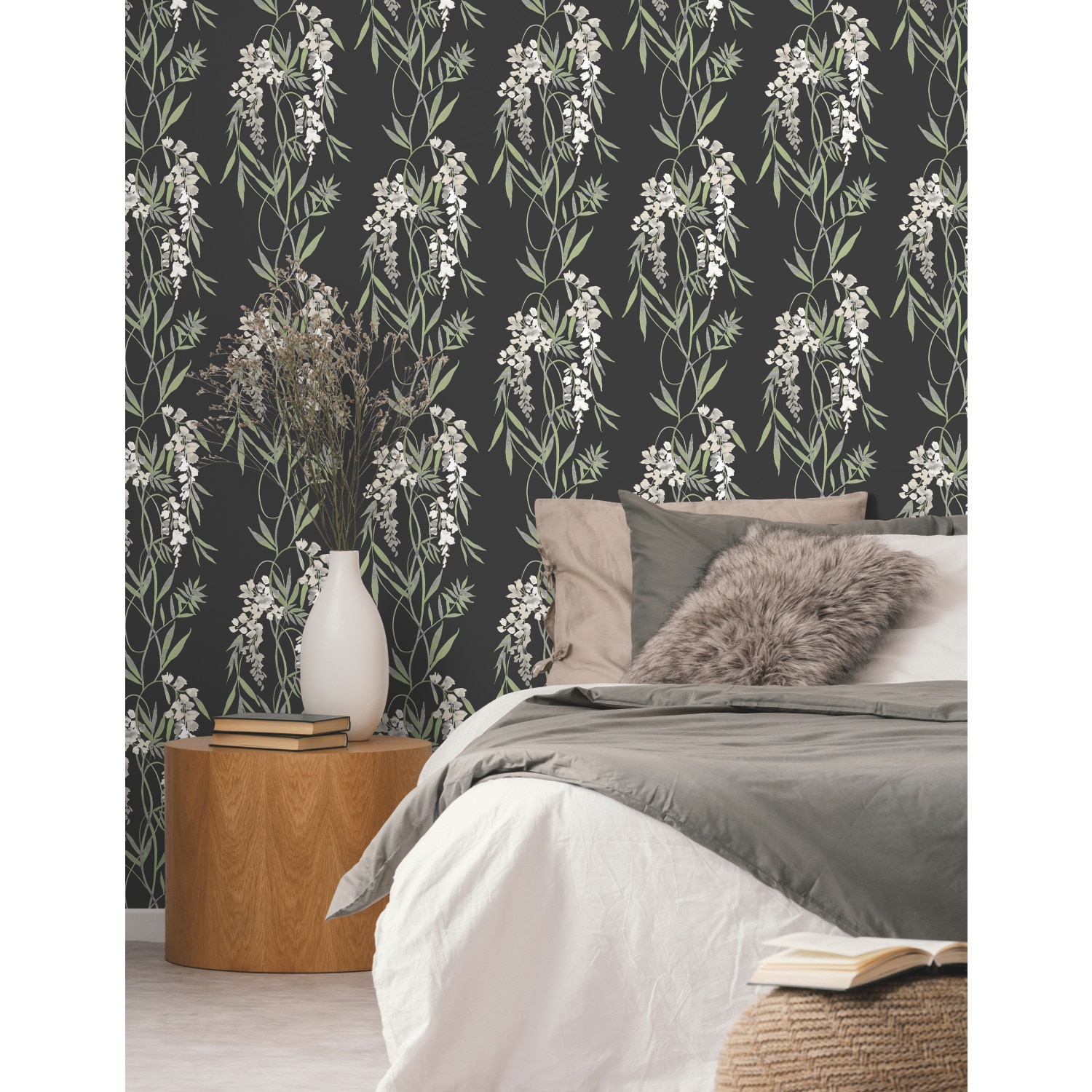 RoomMates RMK12184PLW 30.75-Sq. Feet Green Vinyl Floral Self-adhesive Peel and Stick Wallpaper