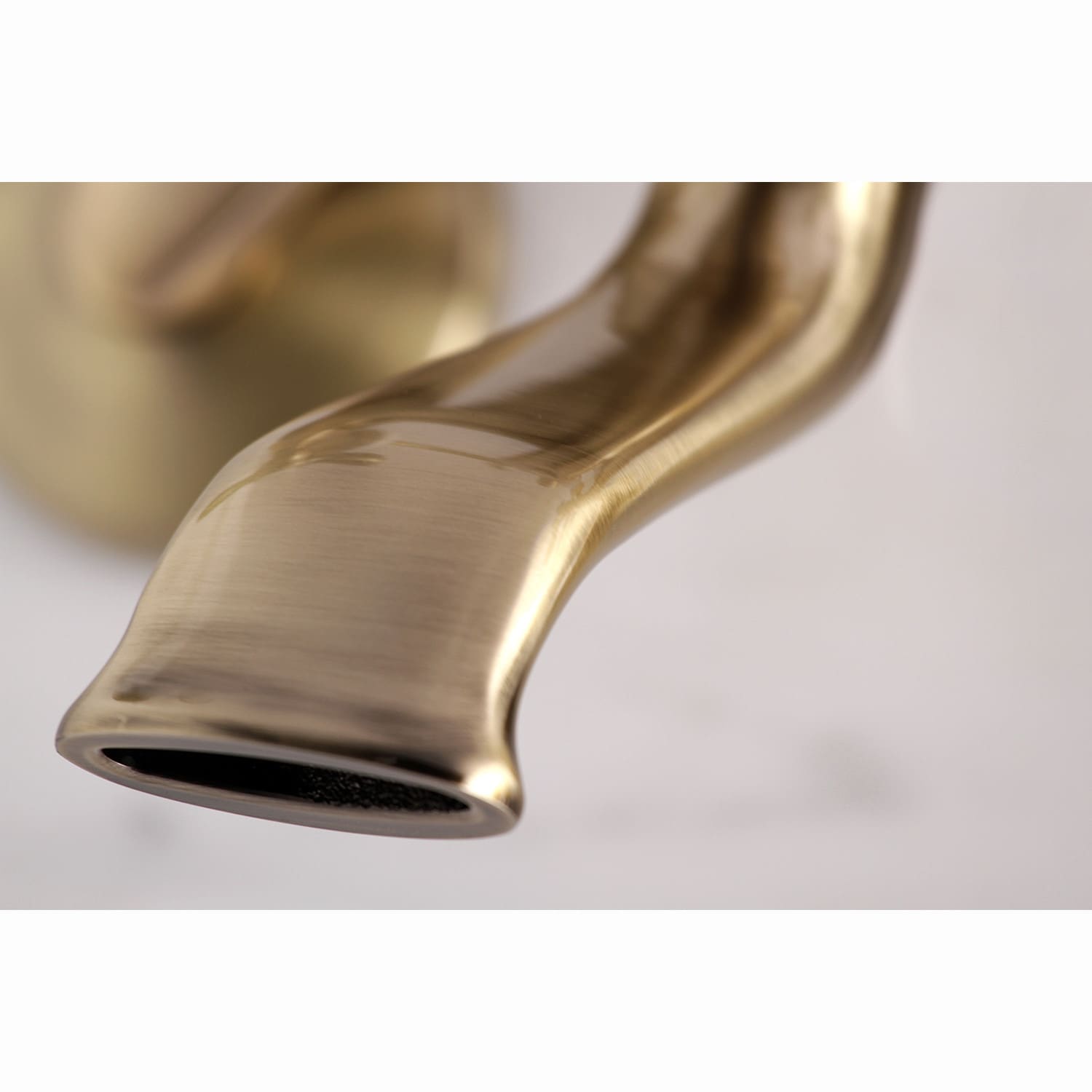 Kingston Brass WLKS269AB Roman-Tub-Faucets - View #5