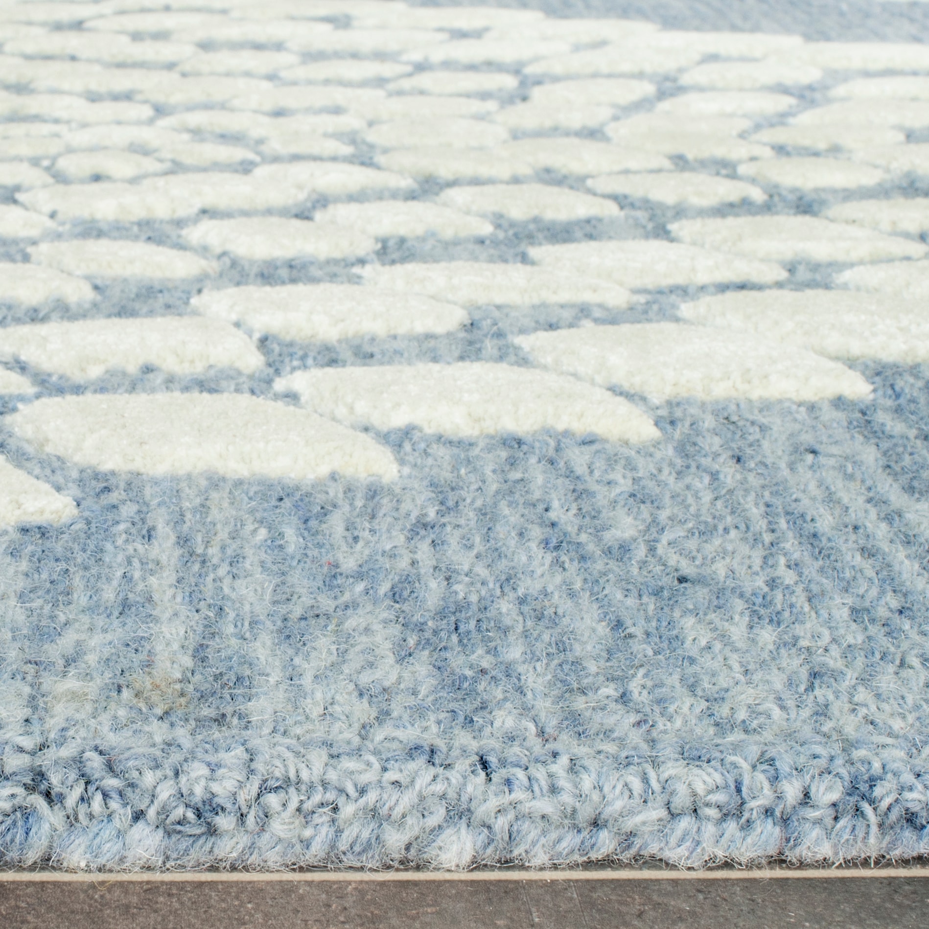 Safavieh BEL126A-6 rugs - View #3
