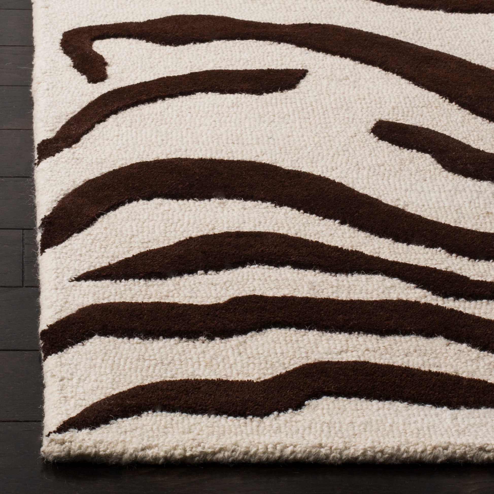 Safavieh CAM709V-3 rugs - View #2