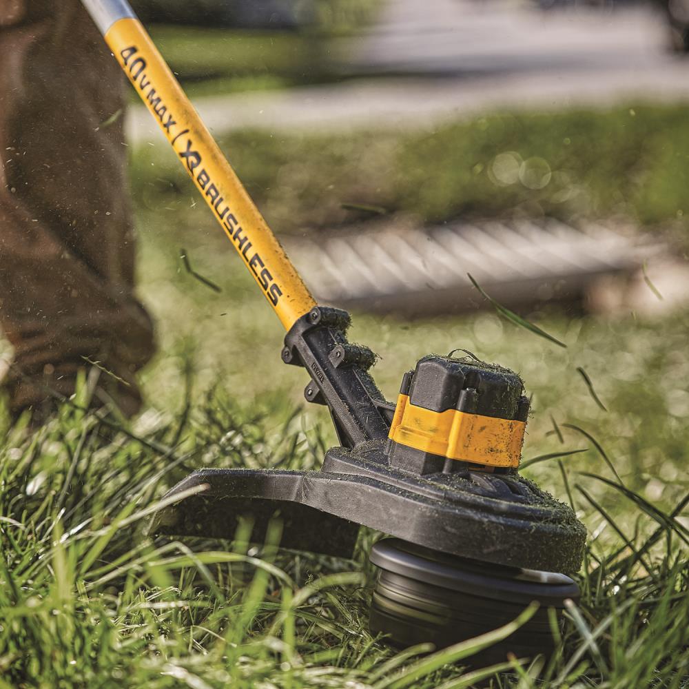 DEWALT DCST991B Cordless-String-Trimmers - View #4