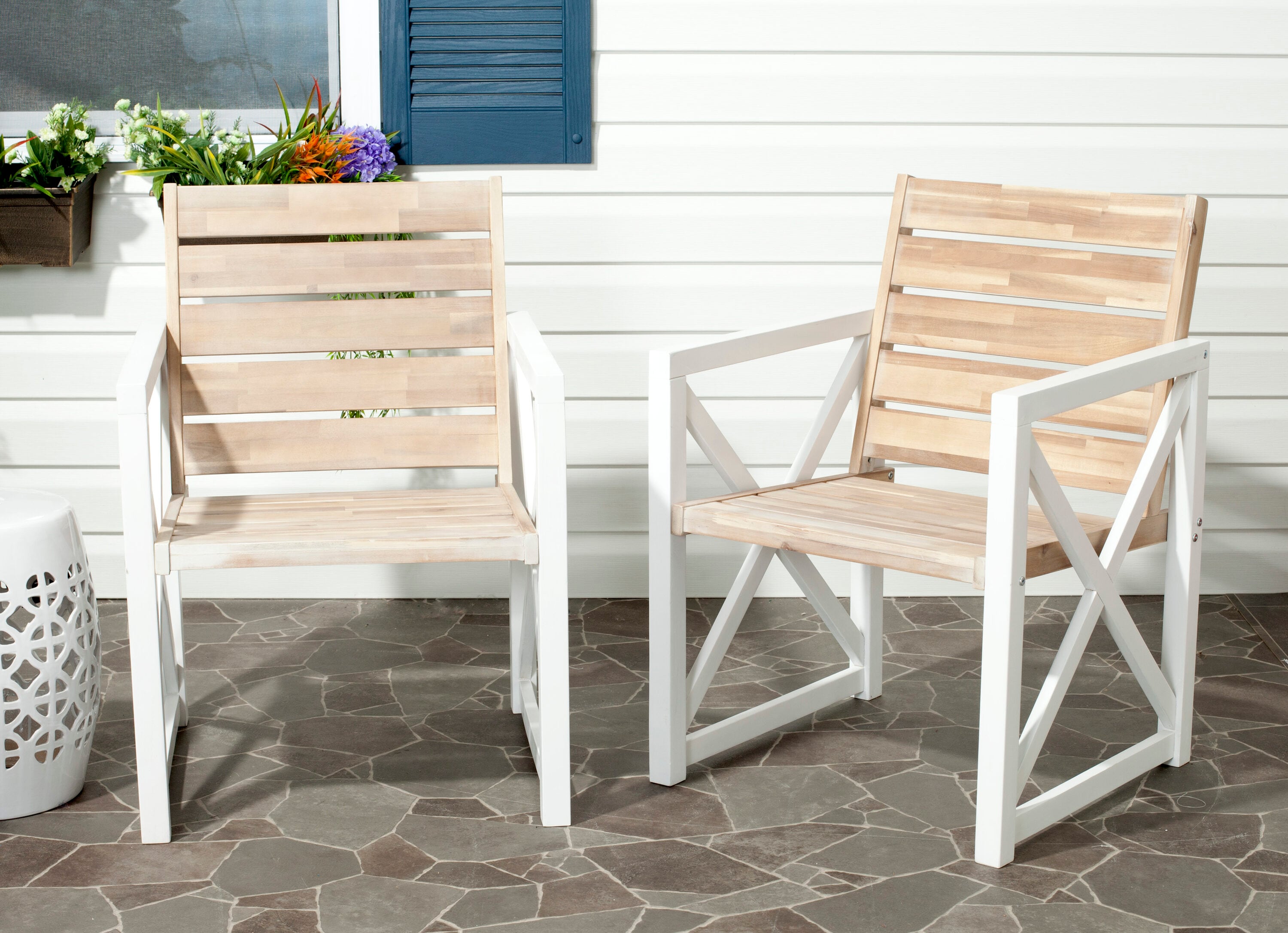 Safavieh FOX6701B-SET2 Patio-Chairs - View #4