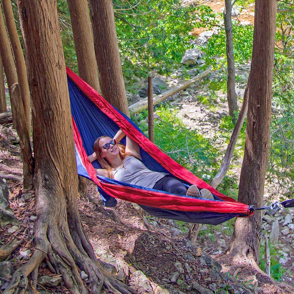 Vivere Double Navy and Red Nylon Hammock Bed