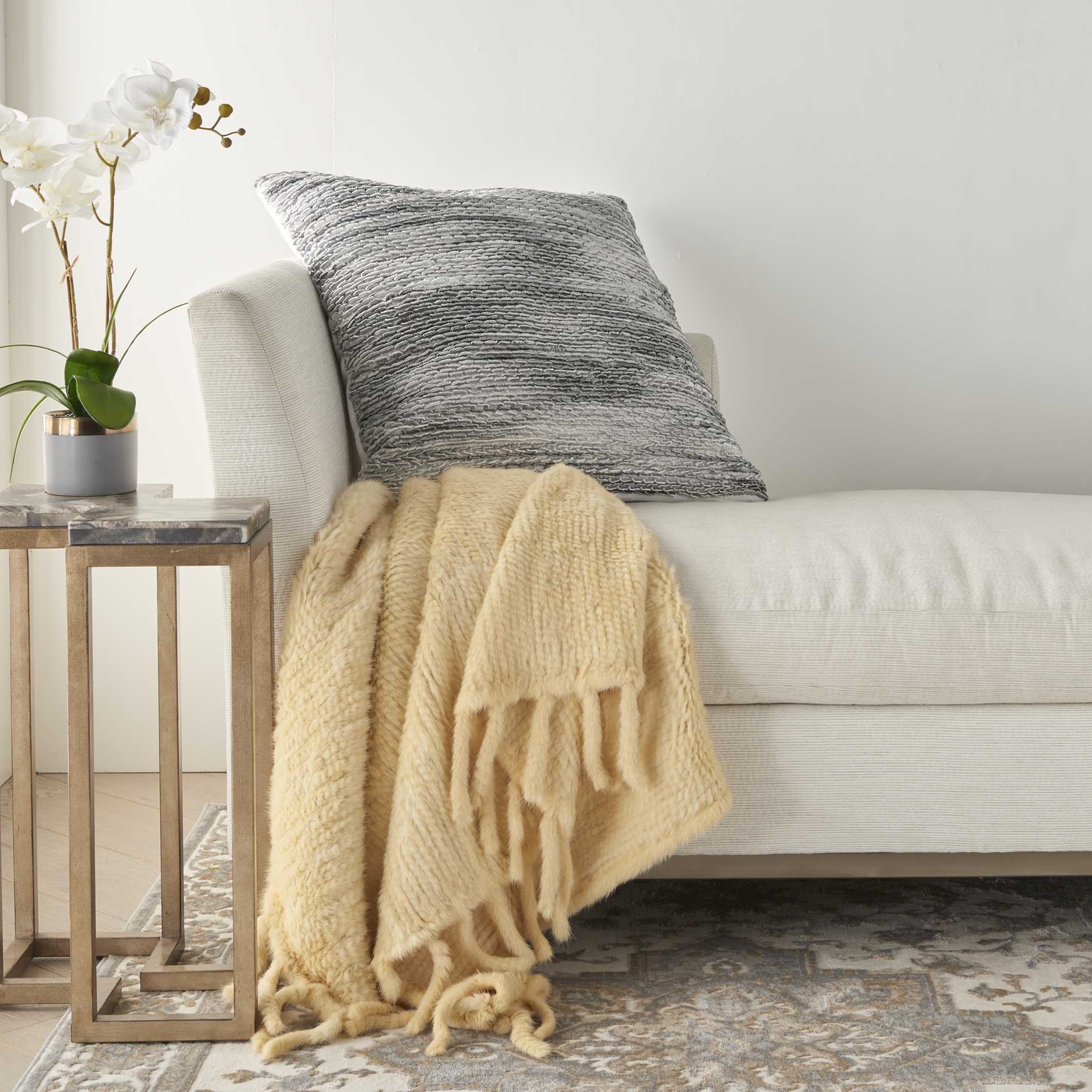 Mina Victory 798019076108 Accent-Pillows - View #3