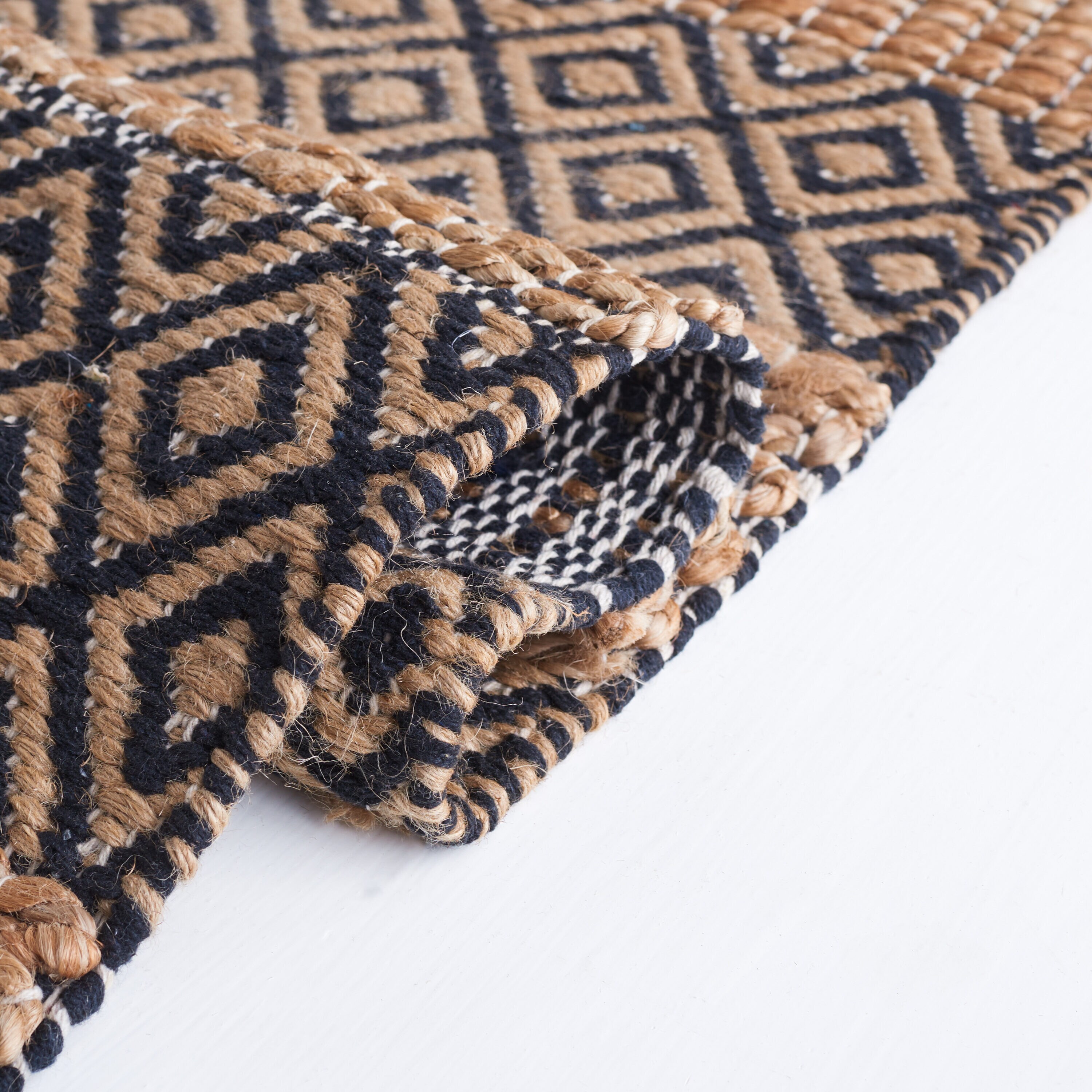 Safavieh NFB653Z-4 rugs - View #7