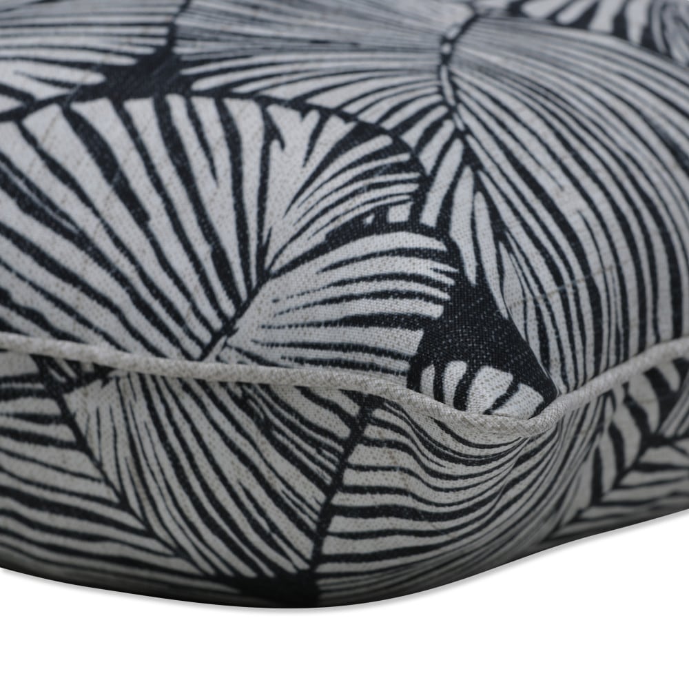 Pillow Perfect 681184 Outdoor-Accent-Pillows - View #2